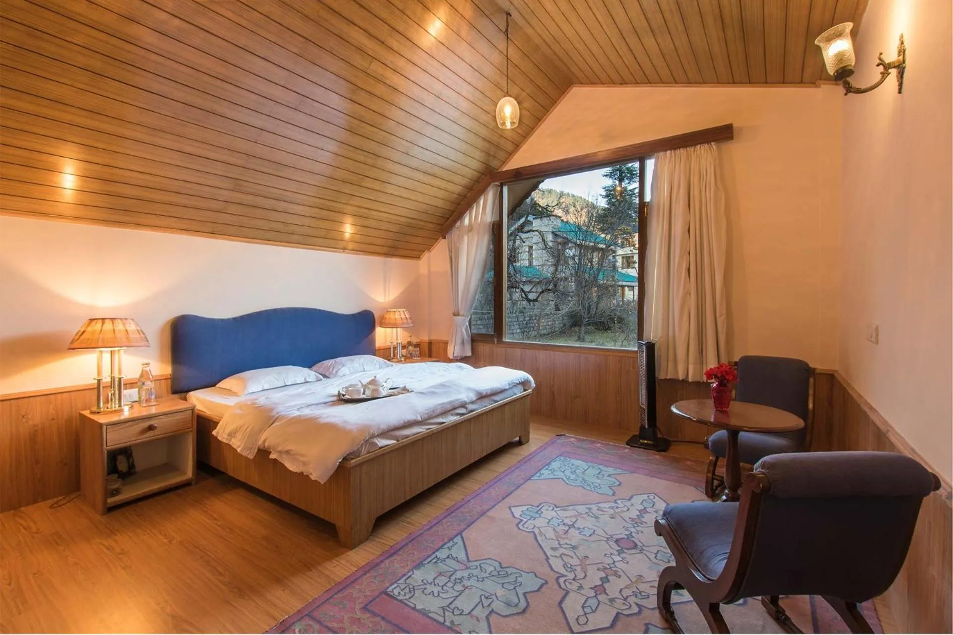 Bedroom, Bed in StayVista at Jodhpur House - 3 BR Pet friendly Villa amidst Apple, Pear and Cherry Orchards in Manali
