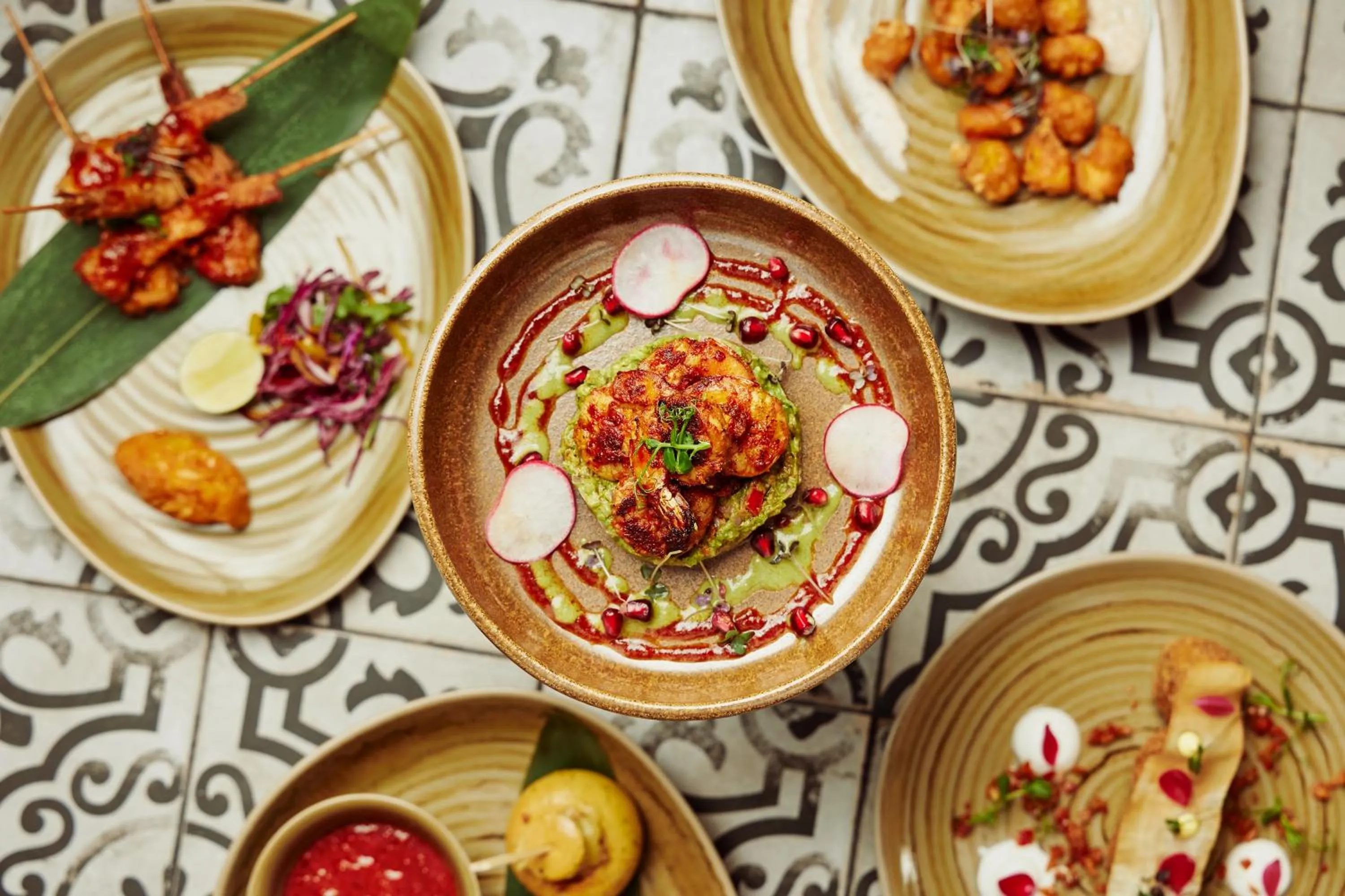 Restaurant/places to eat in Citymax Hotel Business Bay