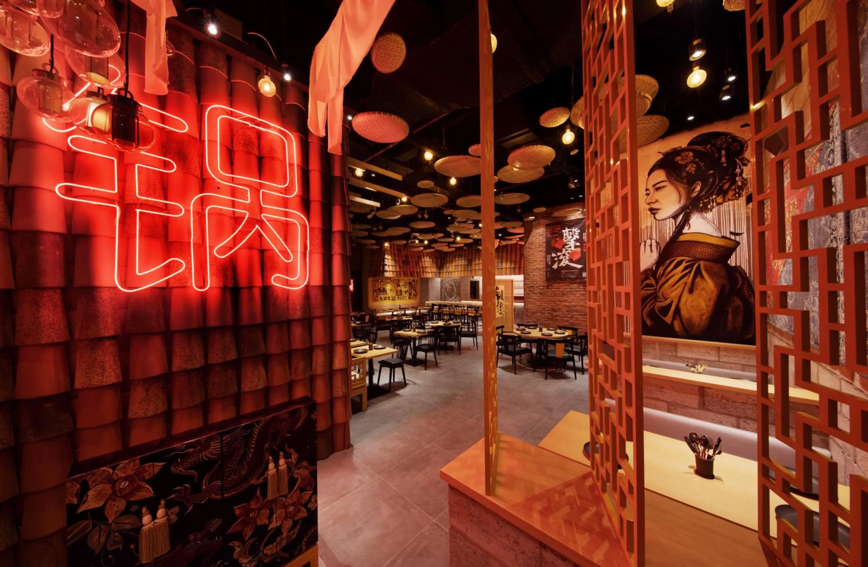 Restaurant/places to eat in Citymax Hotel Business Bay