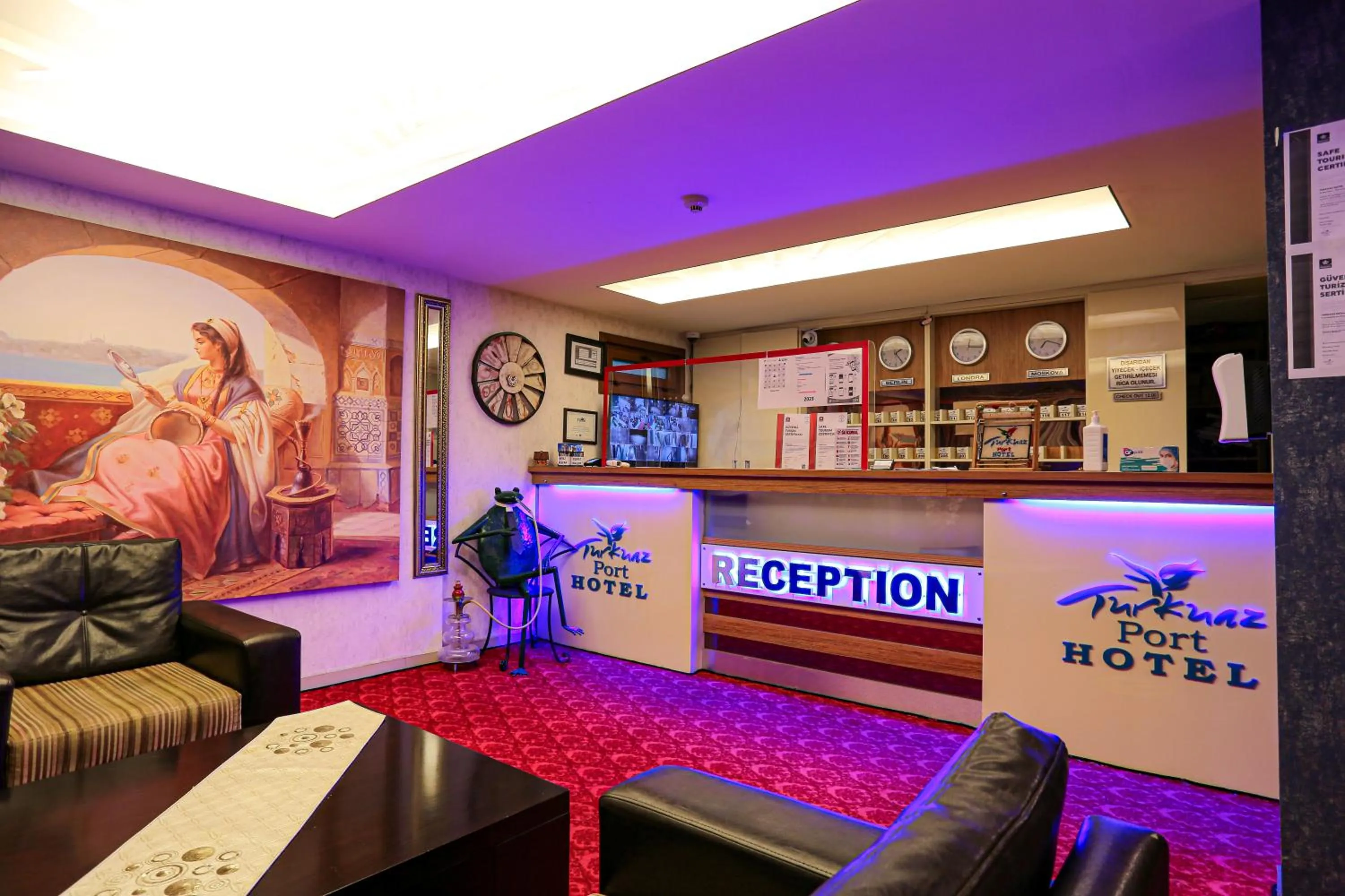 Lobby or reception in Turkuaz Hotel