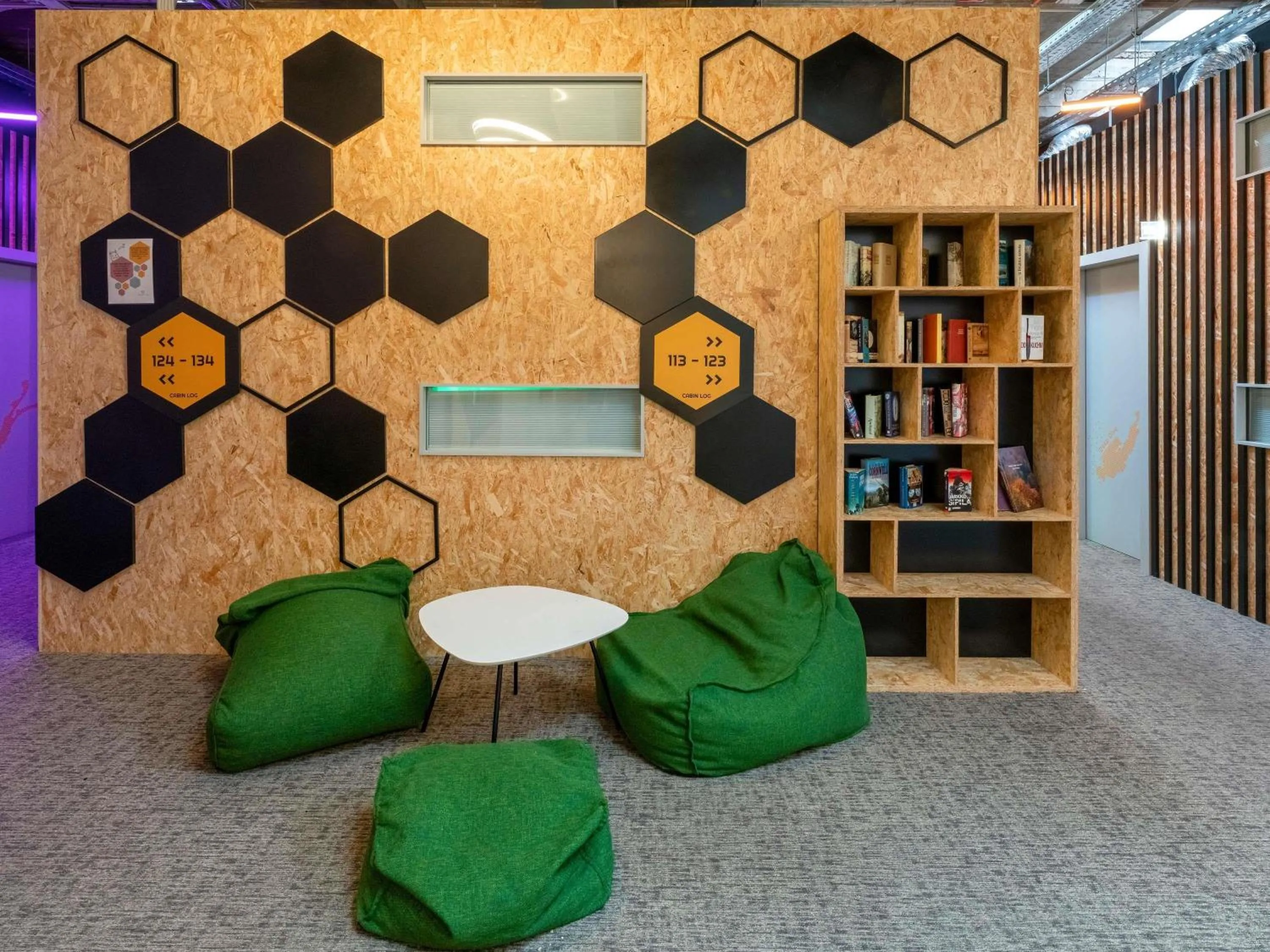 Bedroom in ibis Styles Ljubljana The Fuzzy Log