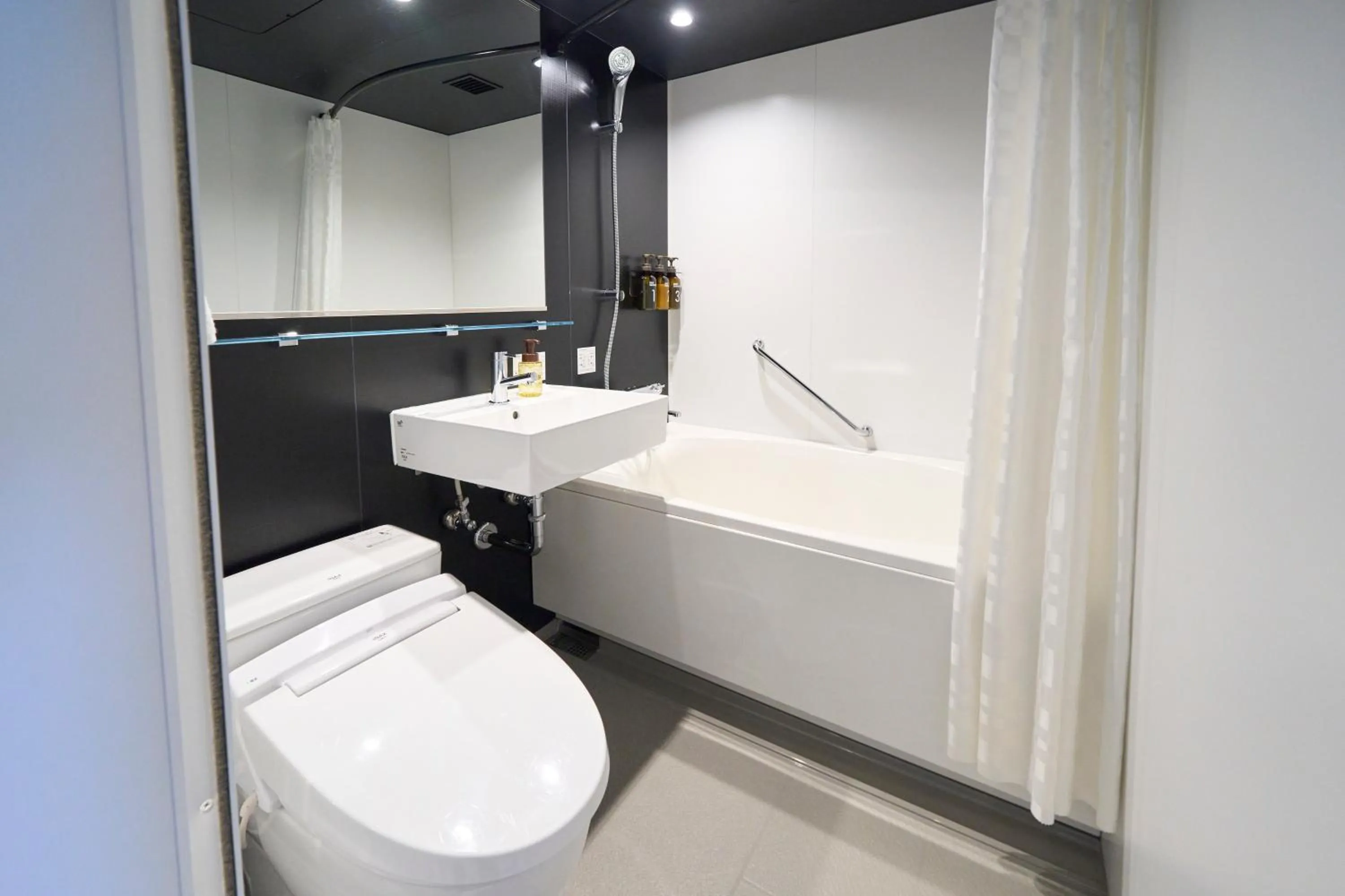 Bathroom in Hotel Resol Ueno