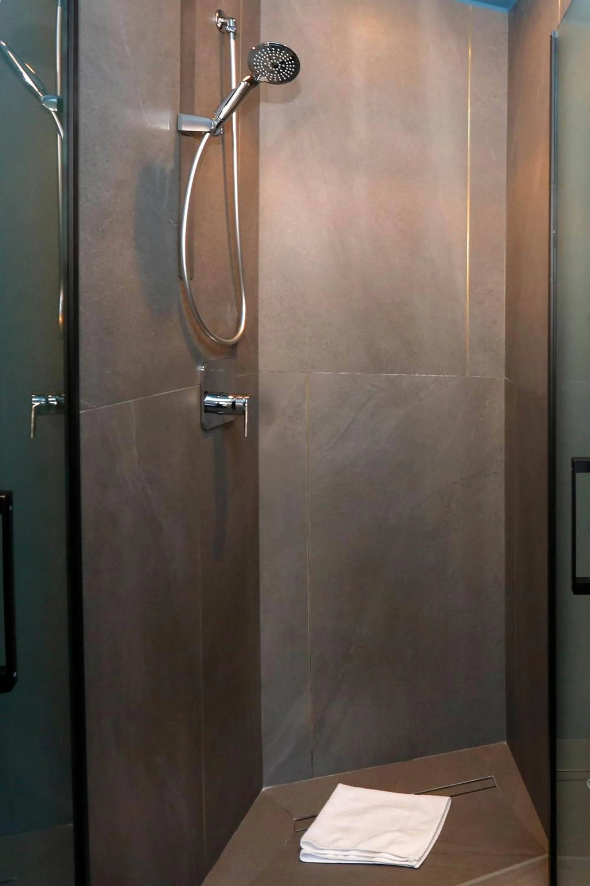 Bathroom in Ottaviano Smart Rooms