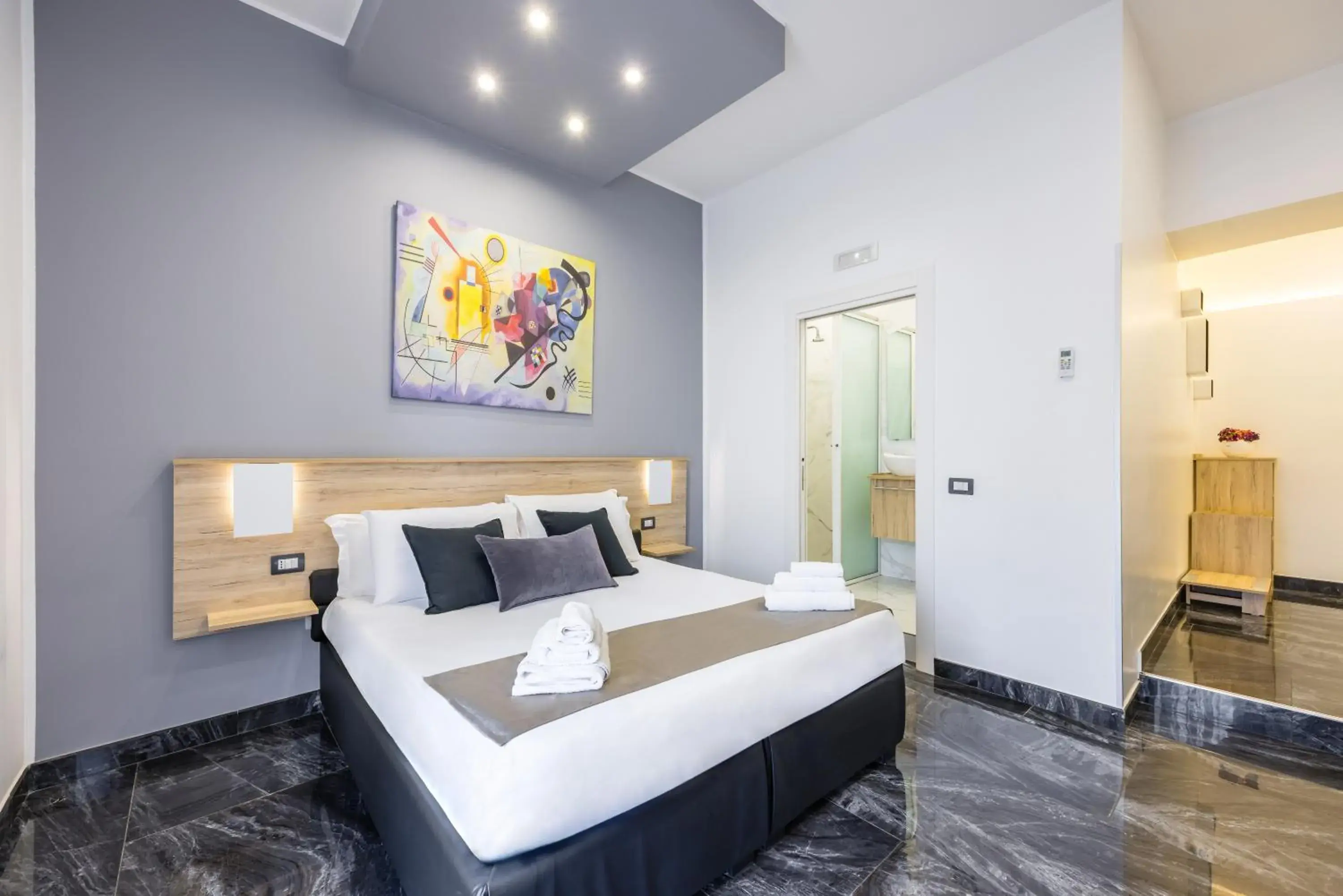 Bed in Palace Napoli Bed in Palace Napoli