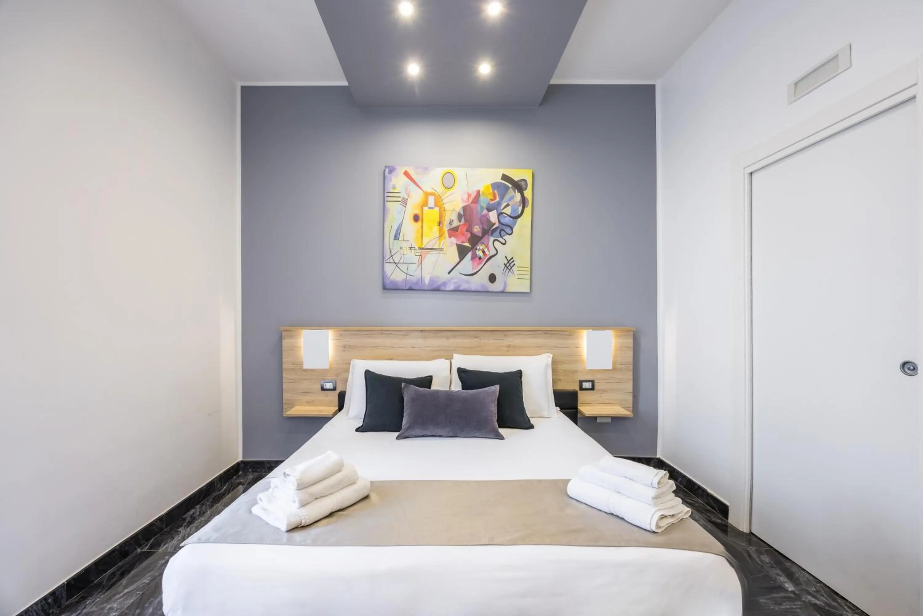 Bed in Palace Napoli