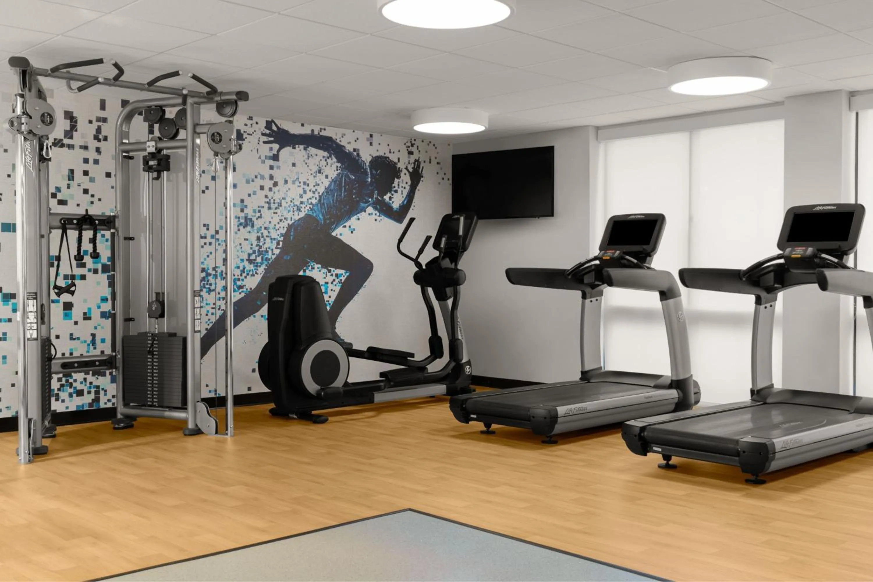 Fitness centre/facilities in Sheraton Milwaukee Brookfield