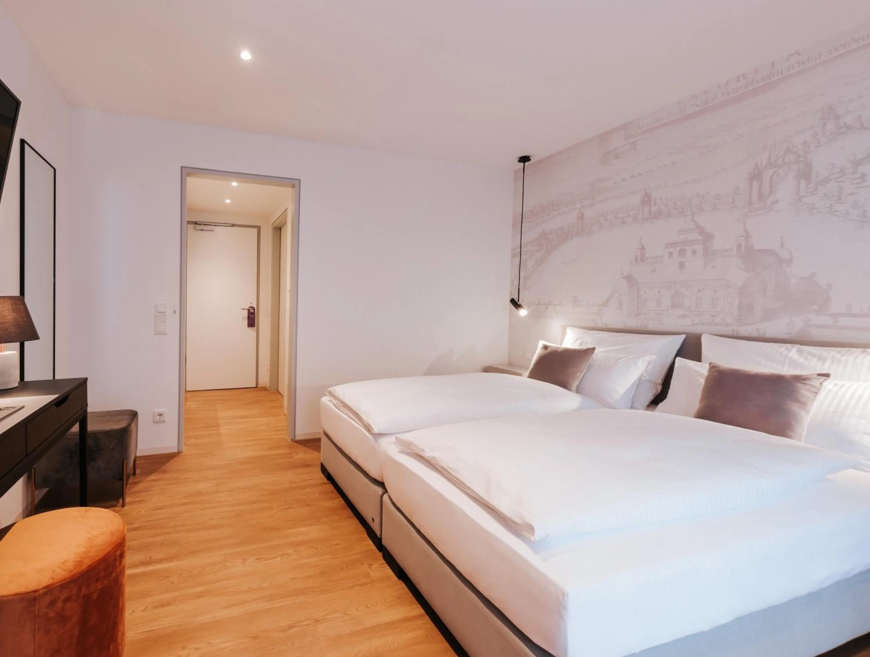 Bed in HAIMHAUSERS Hotel Garni