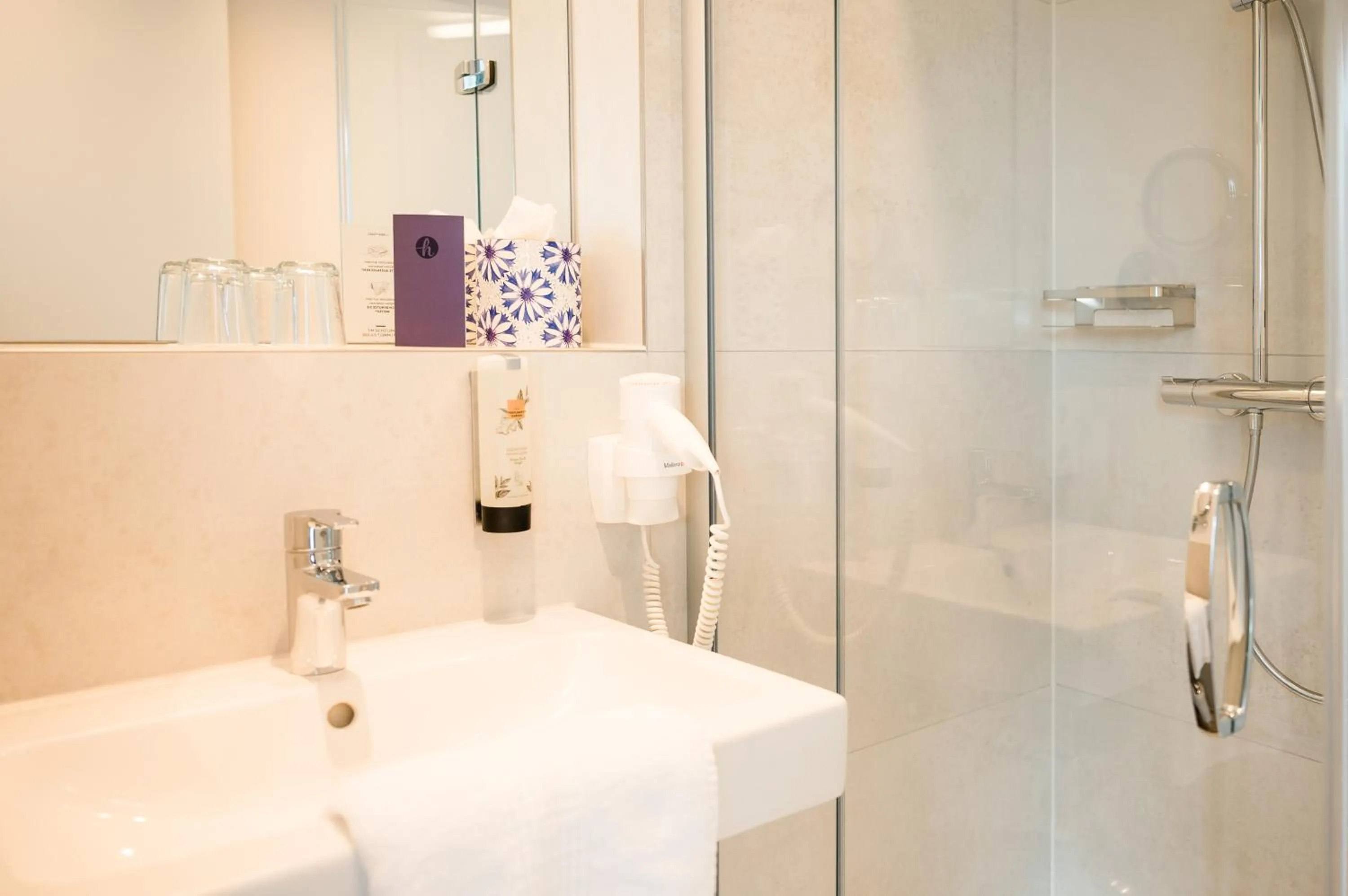 Bathroom in HAIMHAUSERS Hotel Garni