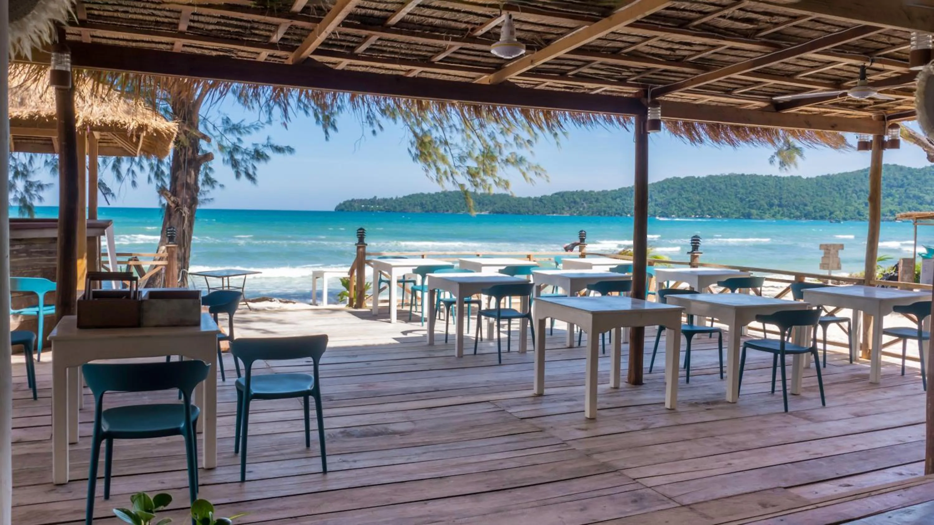 Restaurant/Places to Eat in SARASEA Koh Rong Samloem