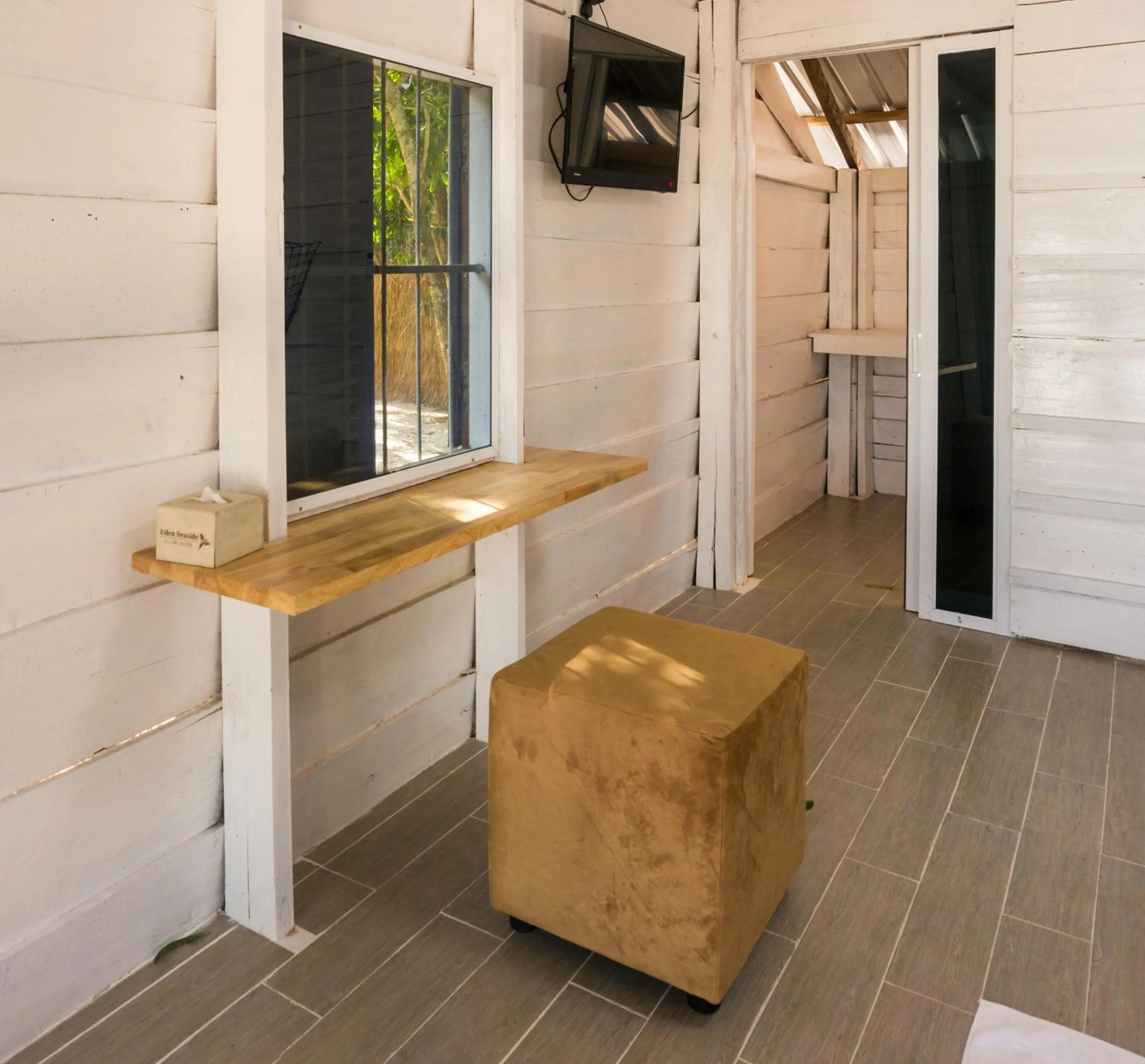 Living room, Bathroom in SARASEA Koh Rong Samloem