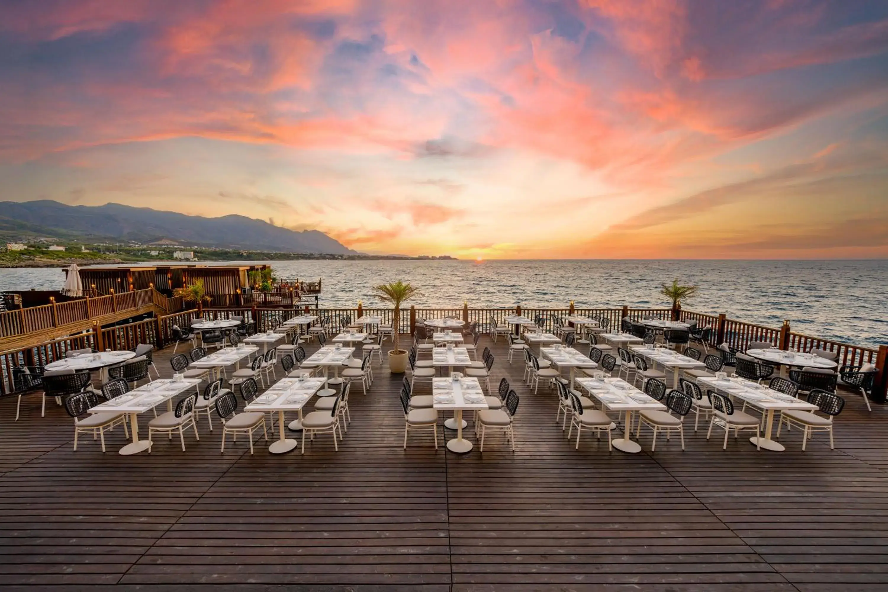 Restaurant/places to eat in Merit Park Hotel Casino & SPA Restaurant/places to eat in Merit Park Hotel Casino & SPA