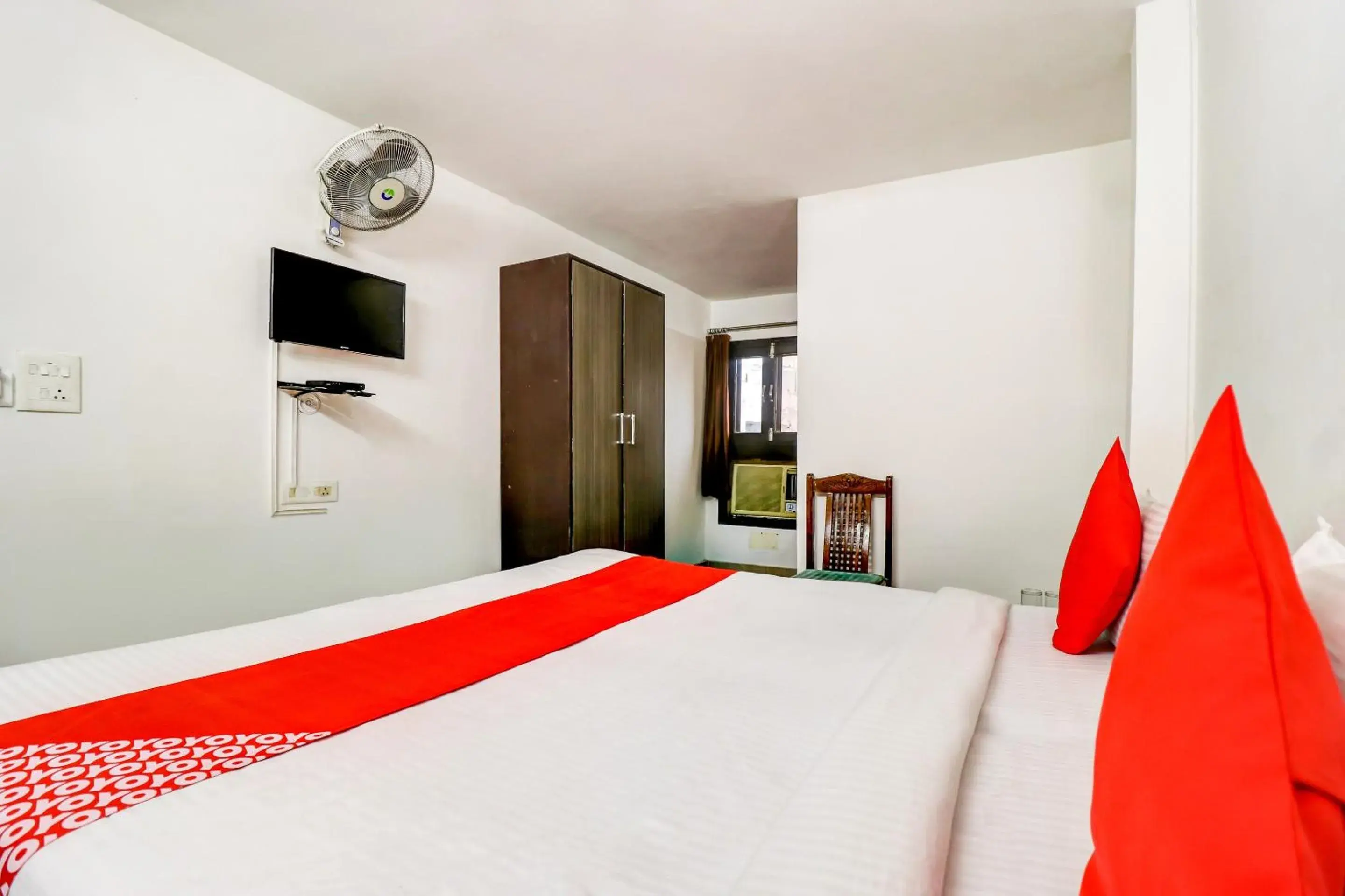 Bedroom, Bed in Hotel O by OYO Dhruv Inn Bedroom, Bed in Hotel O by OYO Dhruv Inn