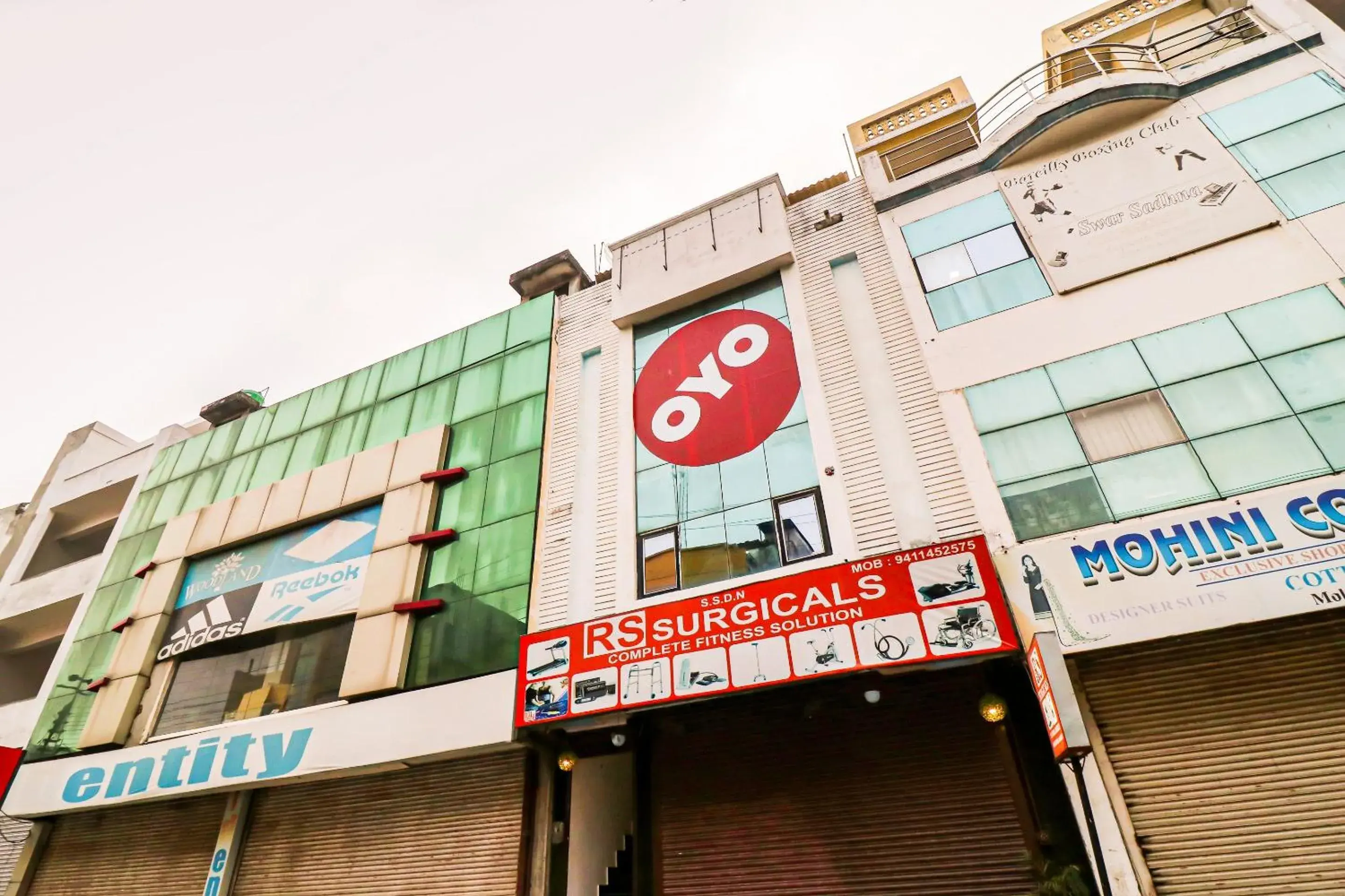 Facade/entrance in Hotel O by OYO Dhruv Inn Facade/entrance in Hotel O by OYO Dhruv Inn