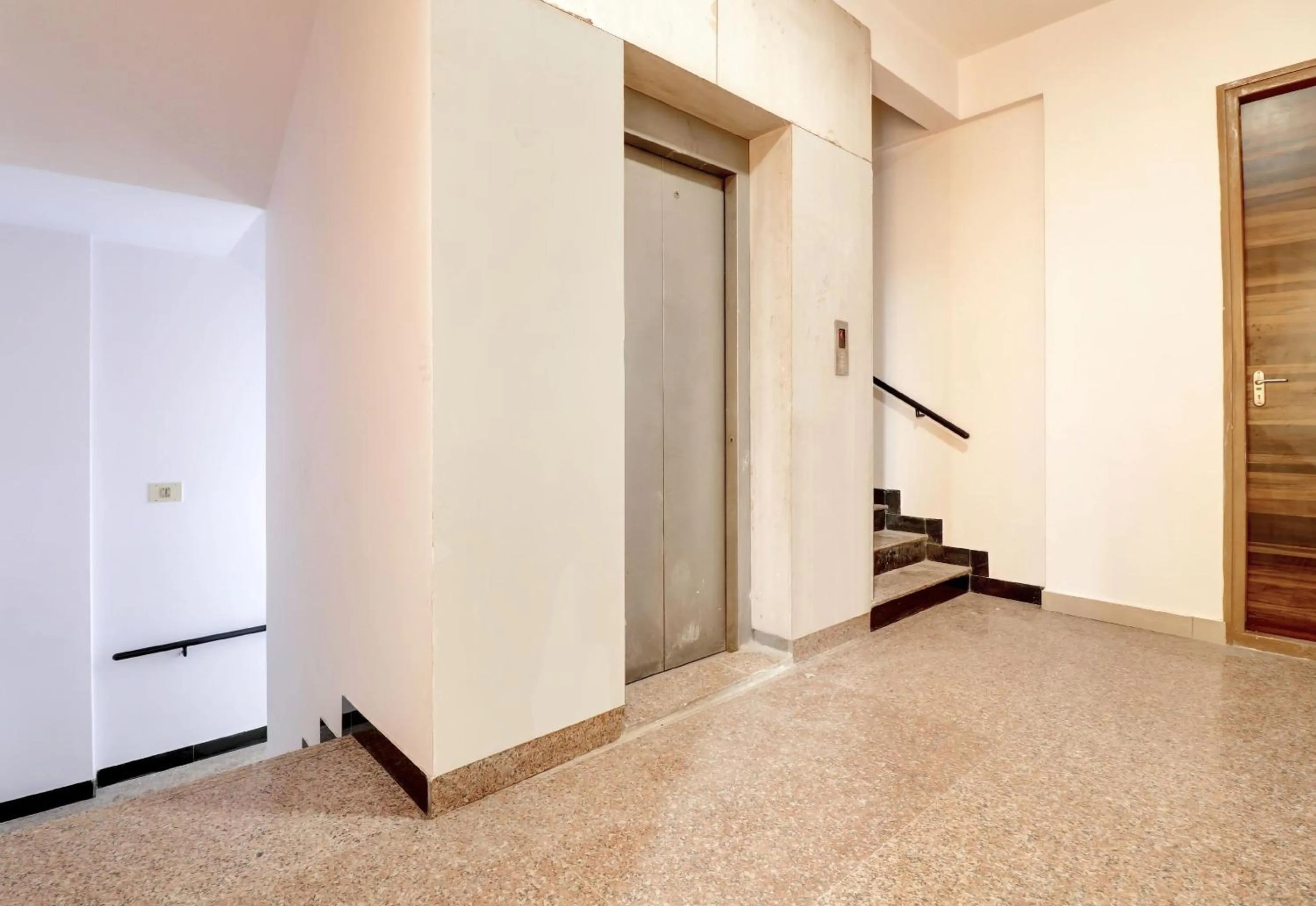 Facade/entrance in Hotel O Home Exotic Stay Bsk rd Stage