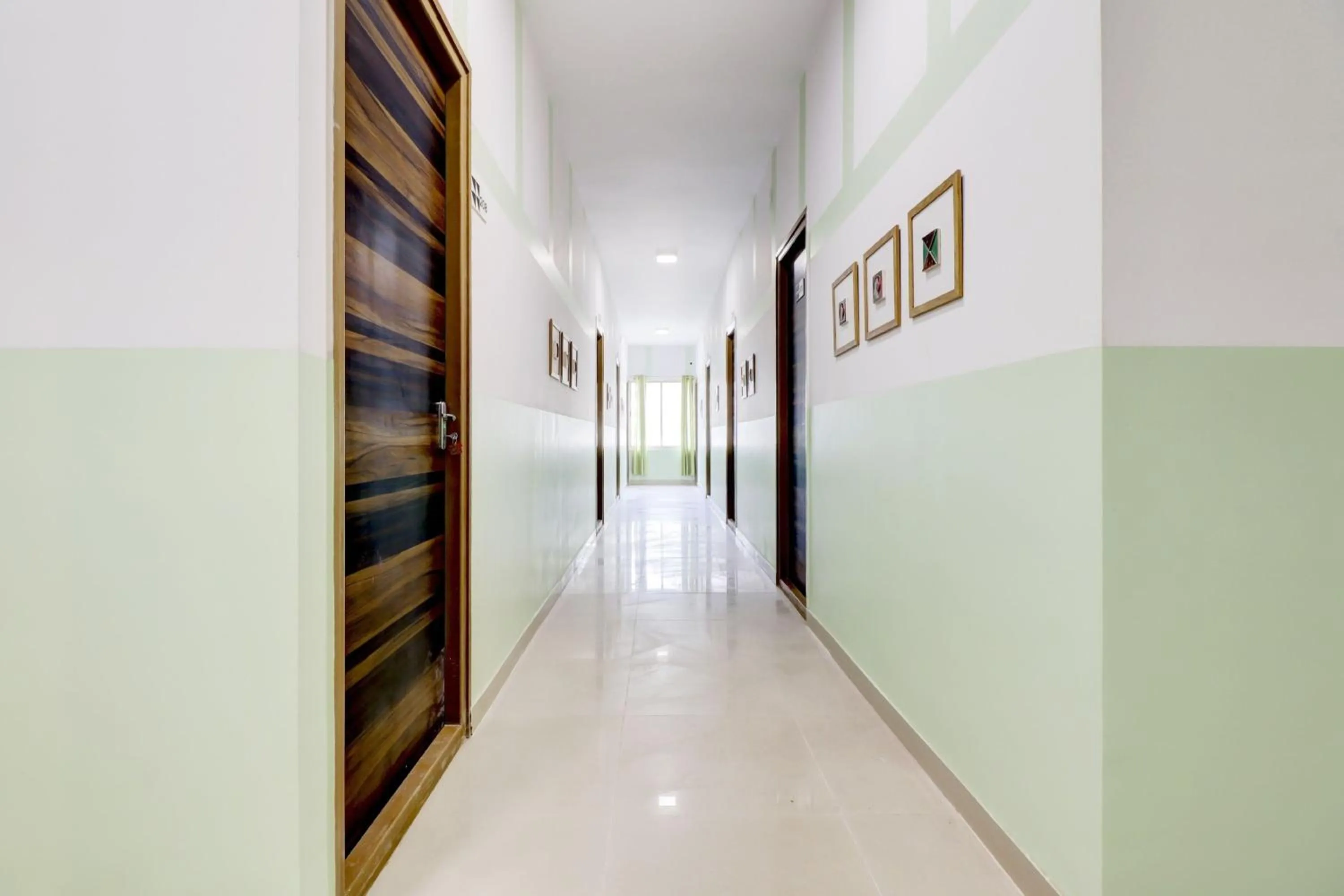 Lobby or reception in Hotel O Home Exotic Stay Bsk rd Stage