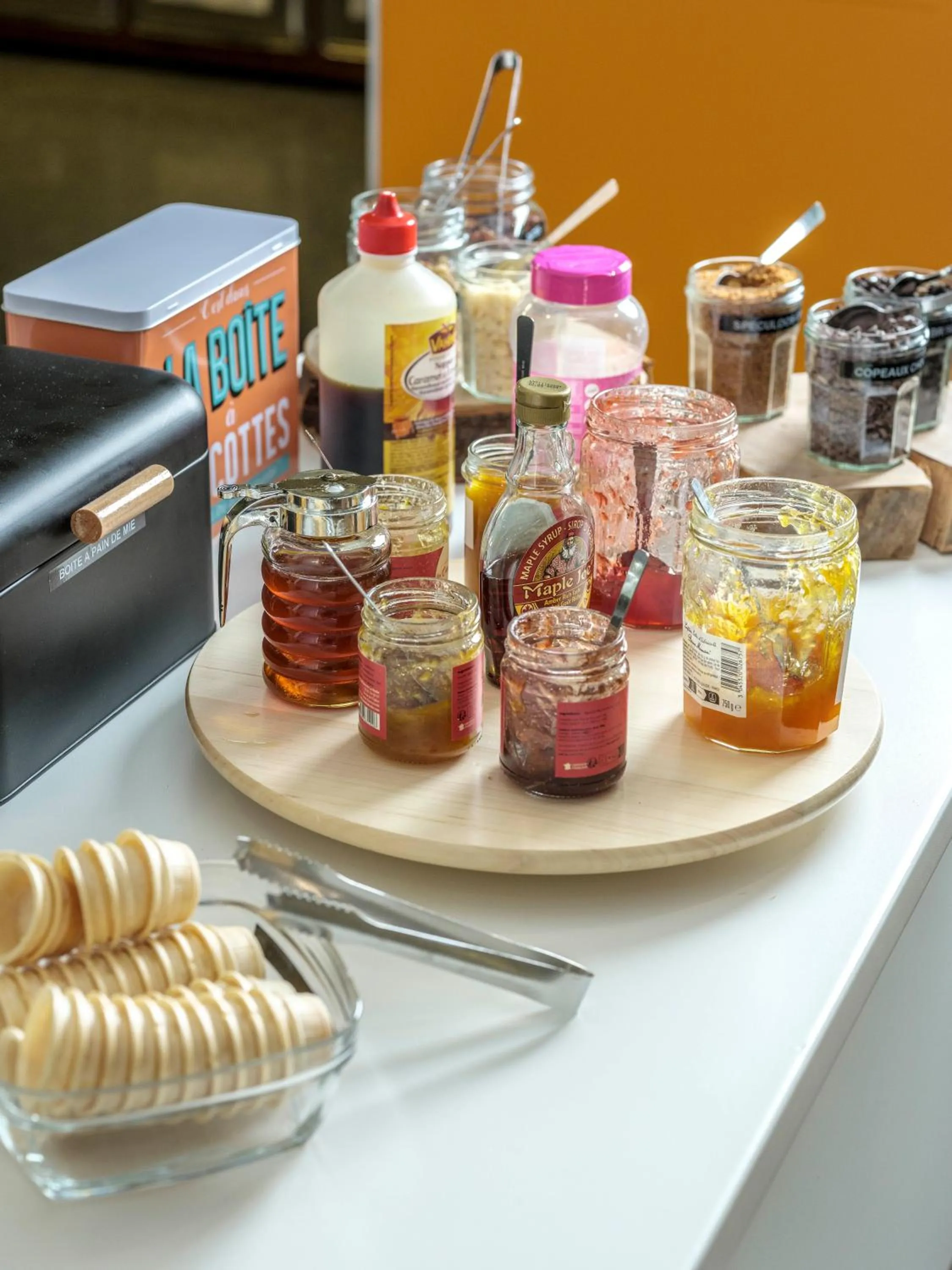 Buffet breakfast in ibis Styles Sarrebourg