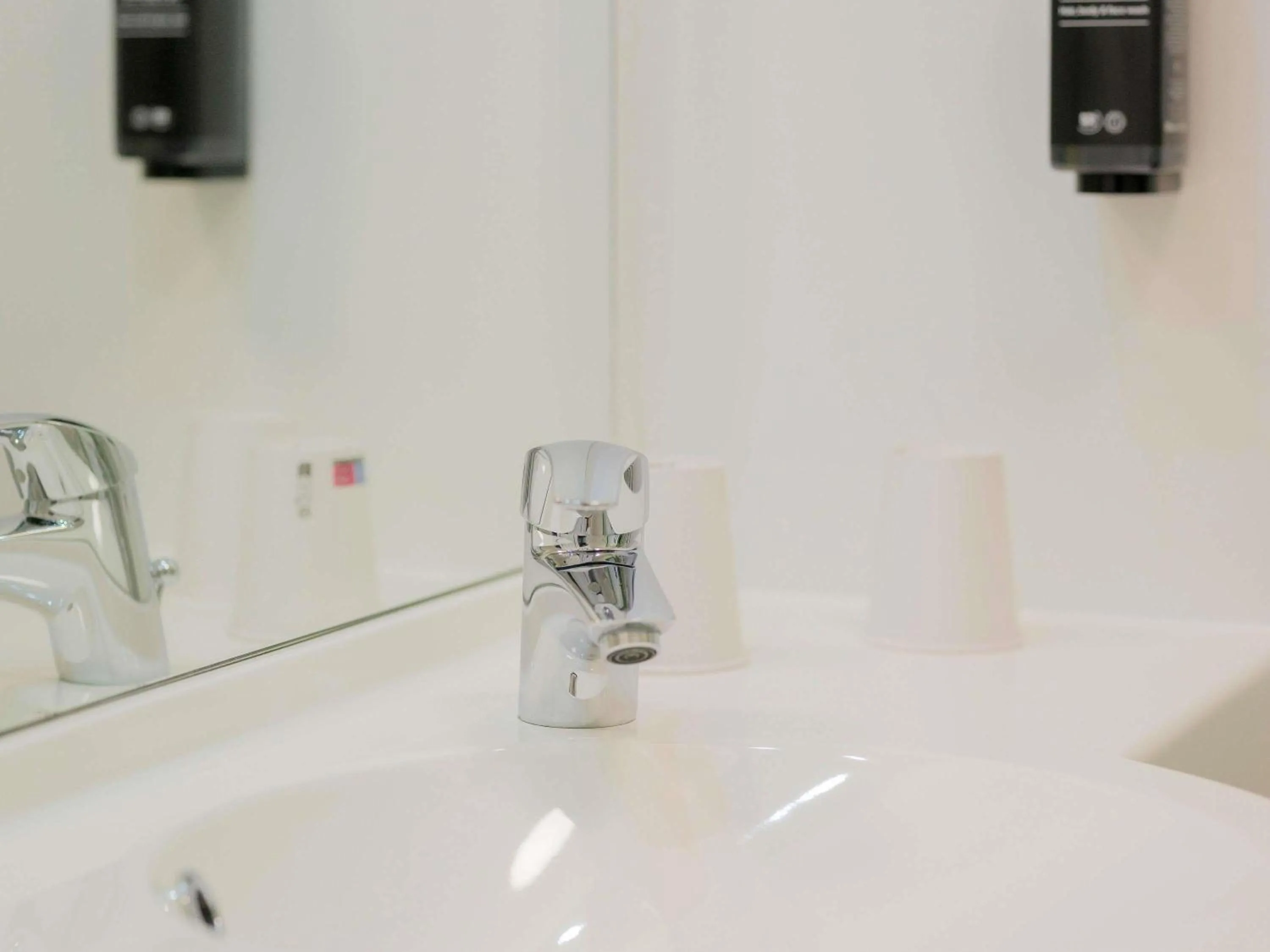 Bedroom in ibis Styles Sarrebourg