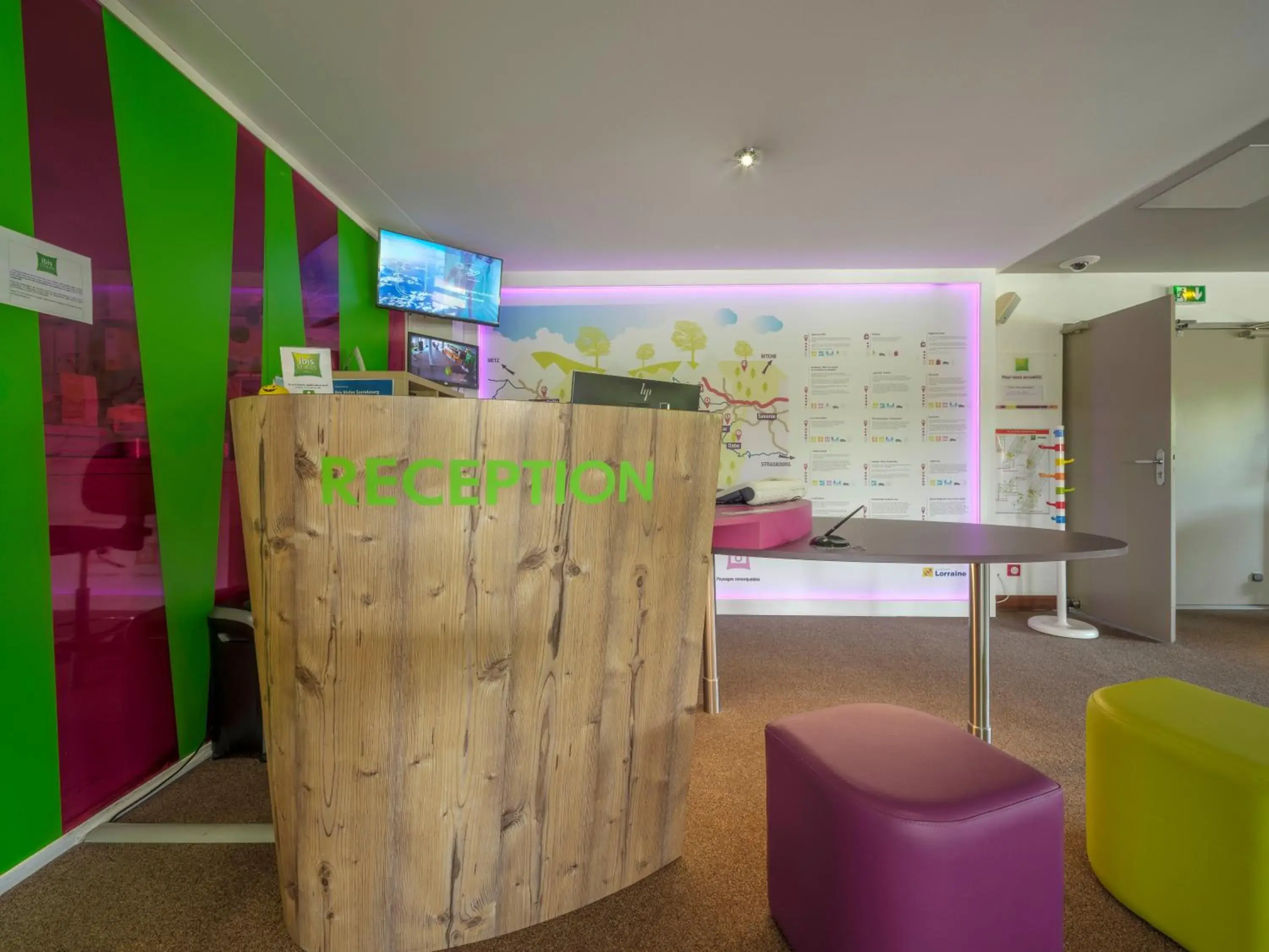 Lobby or reception in ibis Styles Sarrebourg Lobby or reception in ibis Styles Sarrebourg