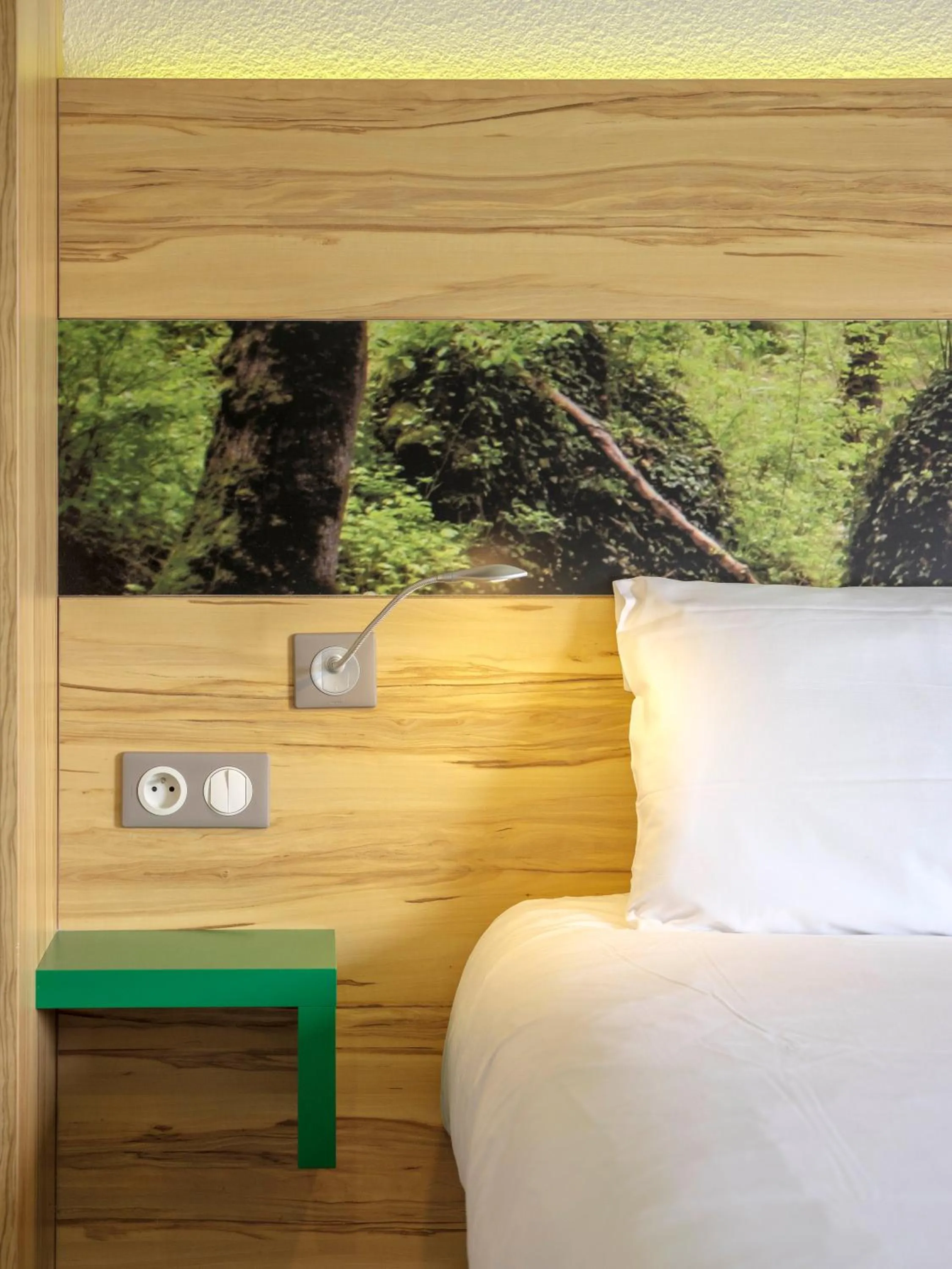 Bedroom, Bed in ibis Styles Sarrebourg