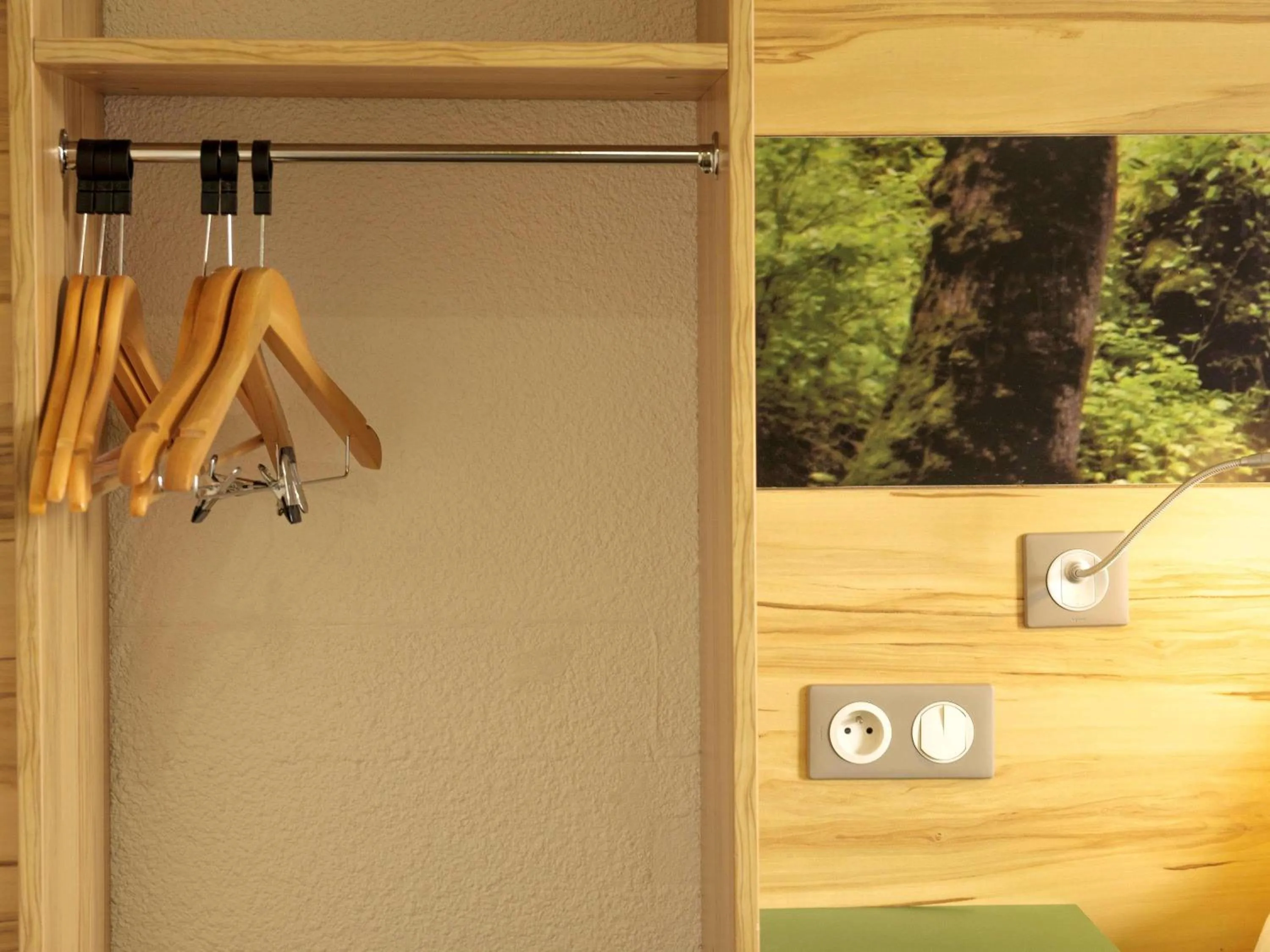 Bedroom in ibis Styles Sarrebourg