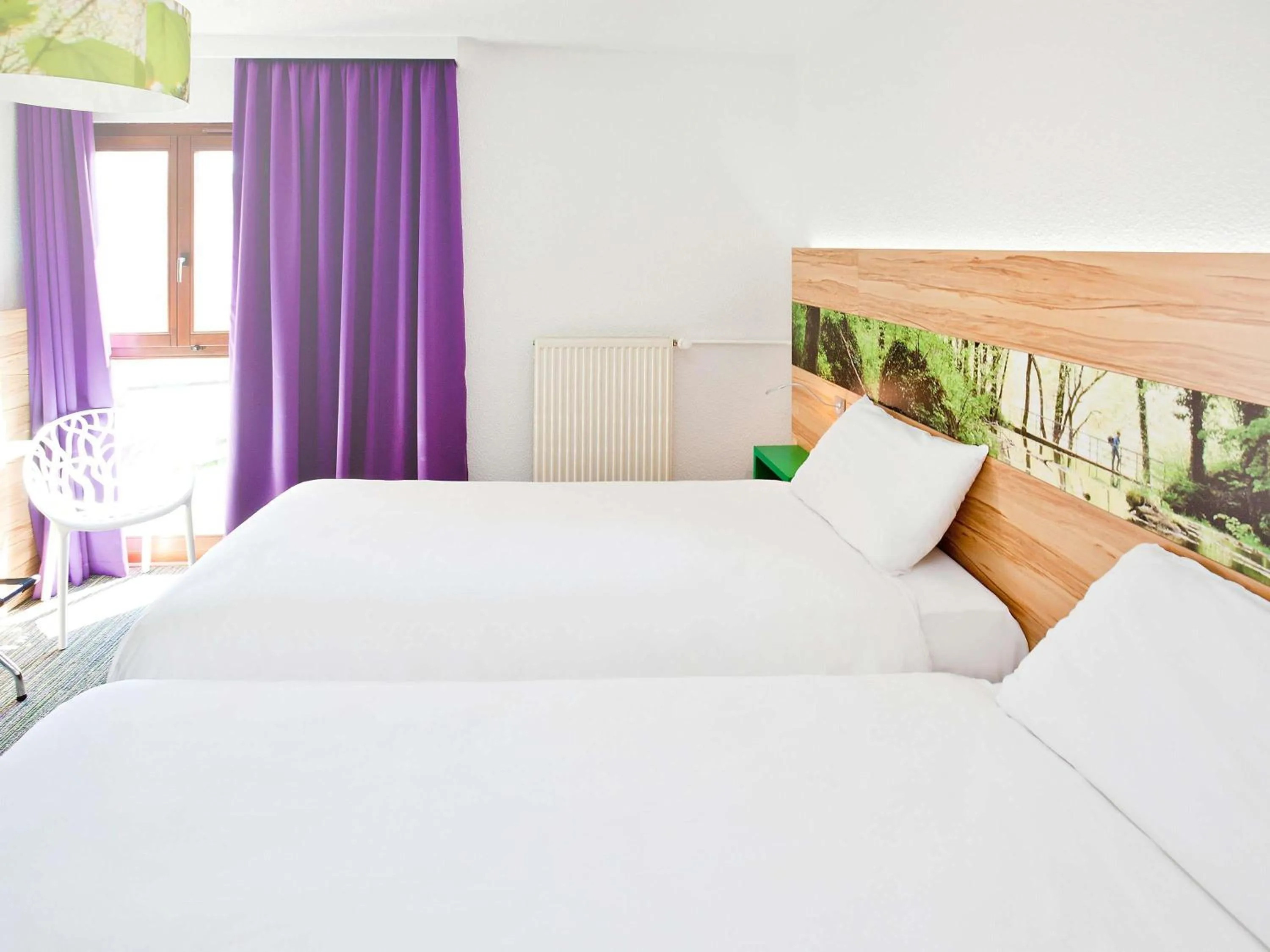 Bedroom, Bed in ibis Styles Sarrebourg