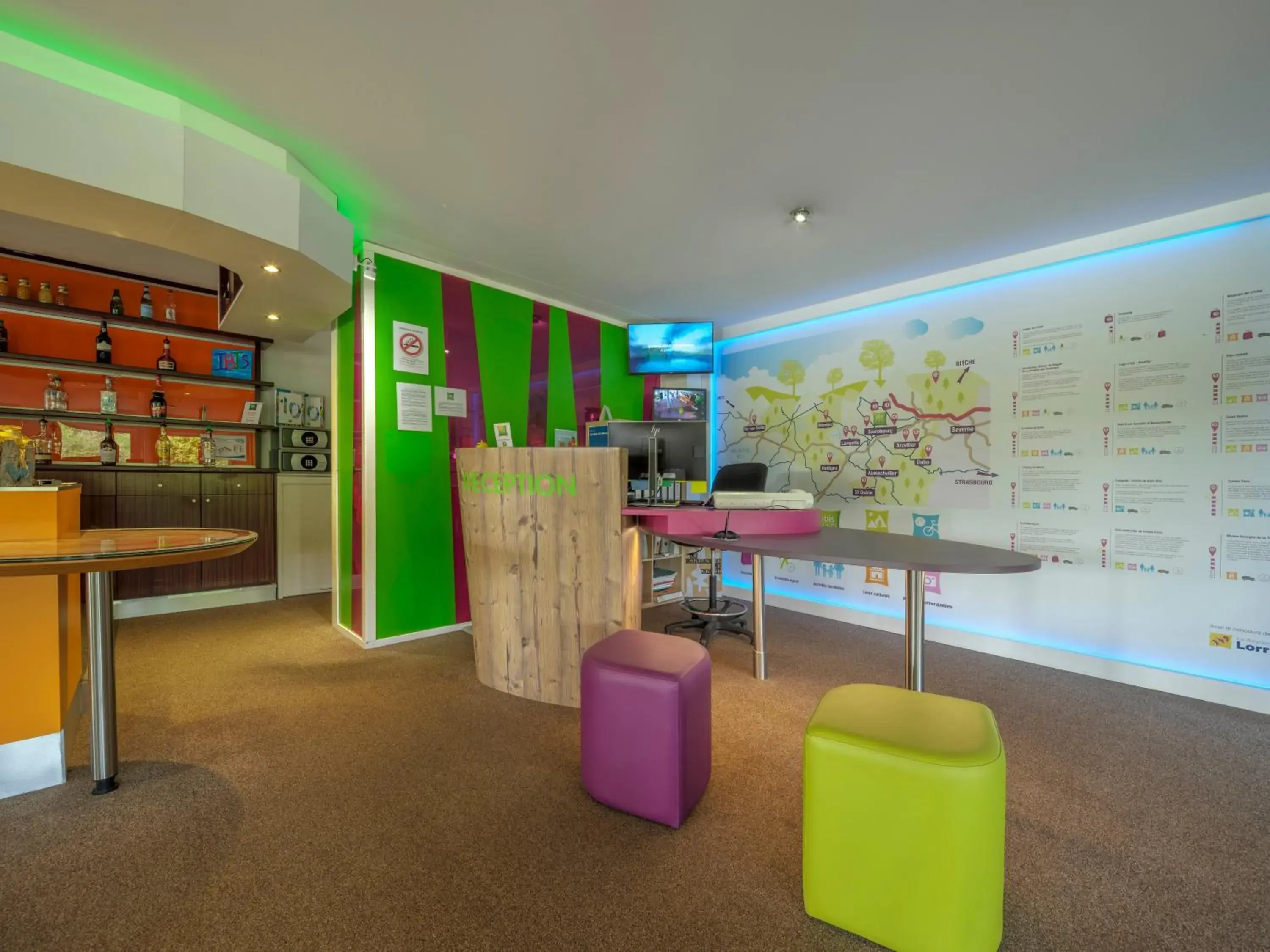 Lobby or reception in ibis Styles Sarrebourg Lobby or reception in ibis Styles Sarrebourg