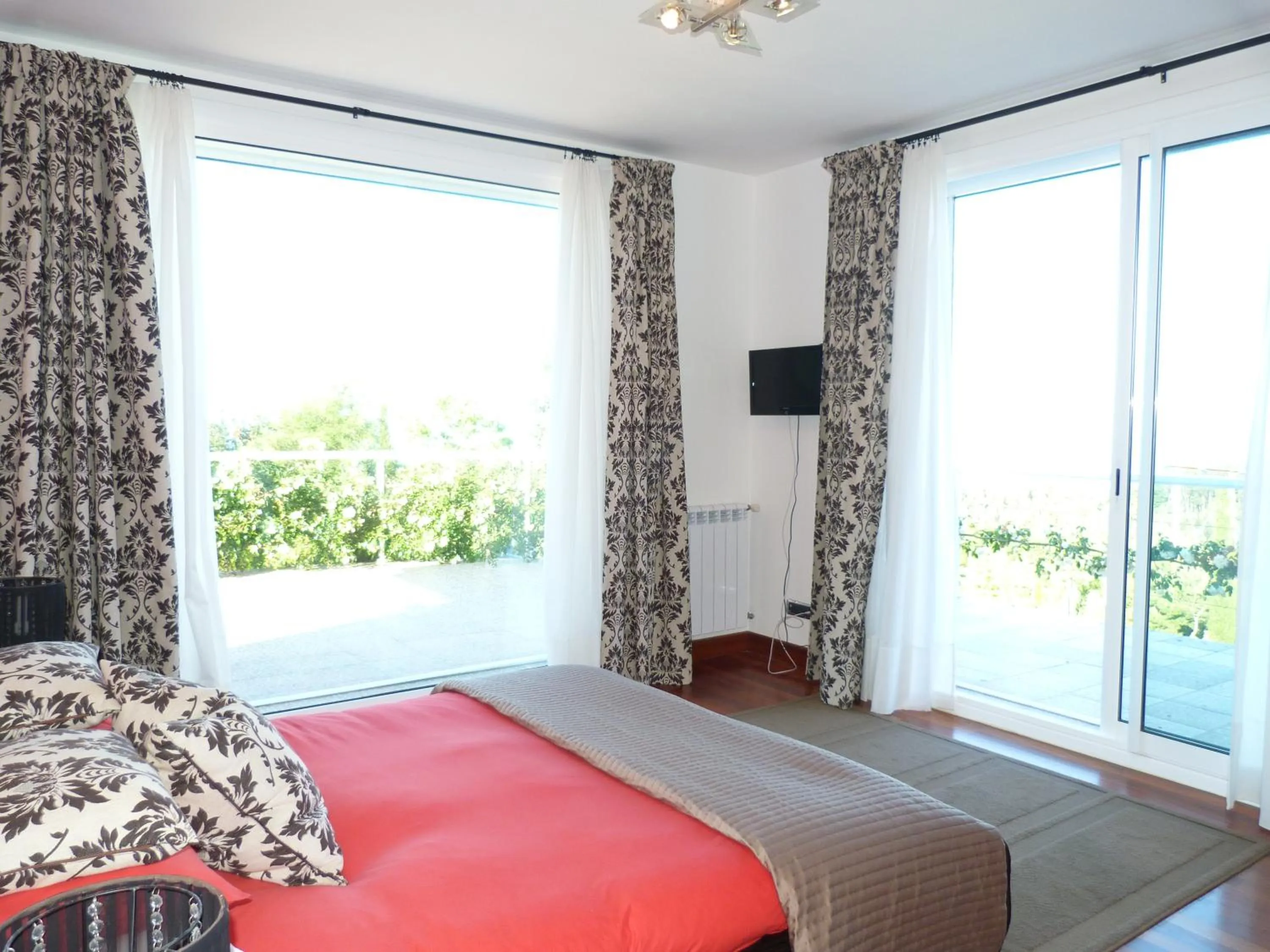 Day in Hotel Garazar