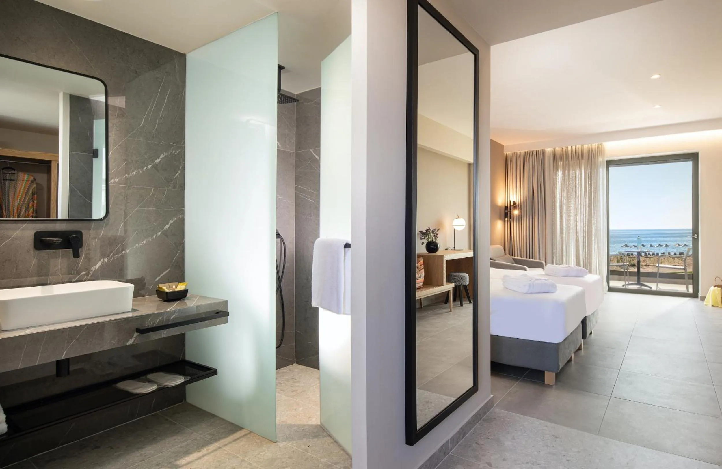 Bed in Portes Lithos Luxury Resort