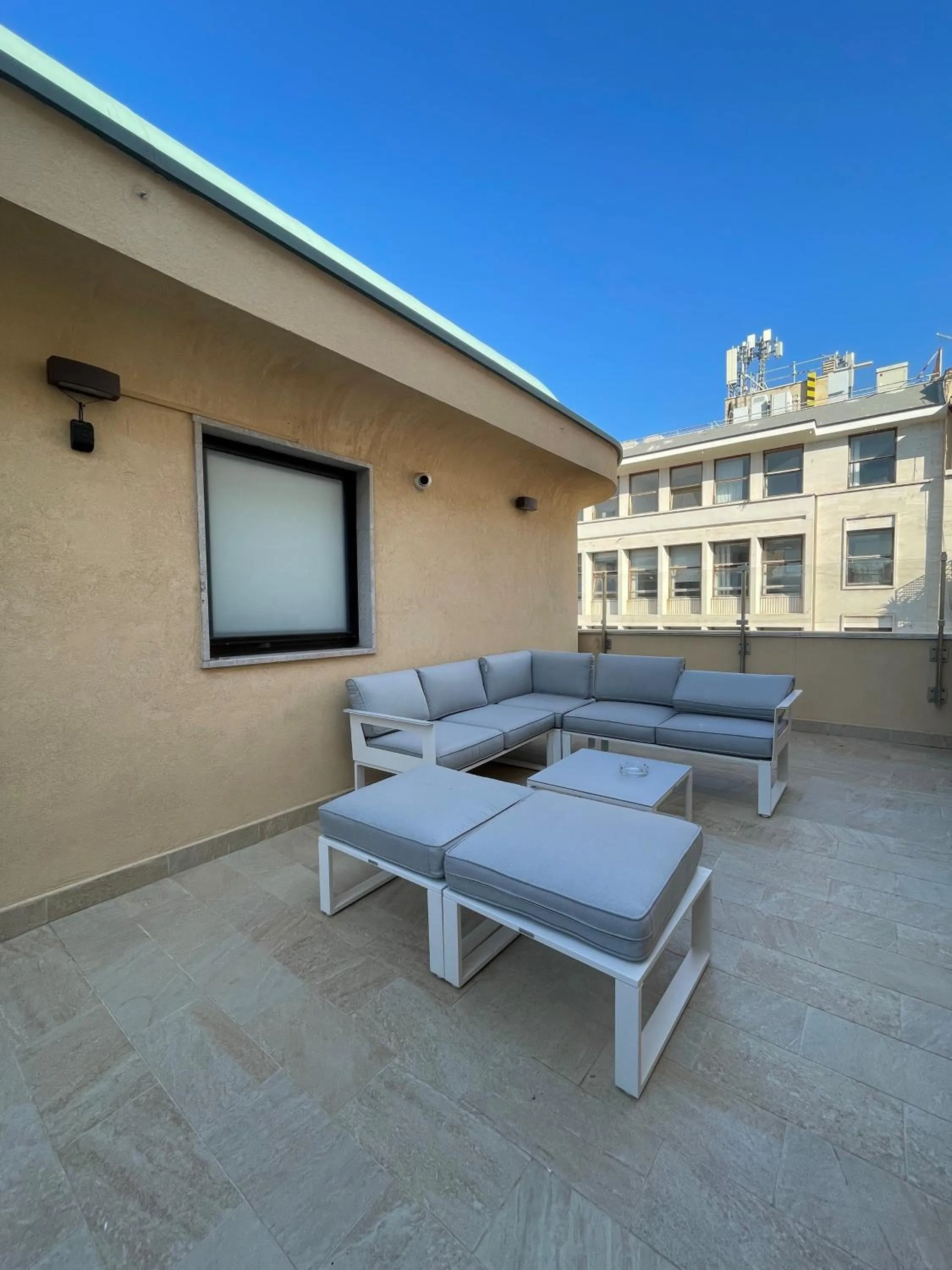 Balcony/Terrace in B&B Ruggero Settimo - Room & Suite