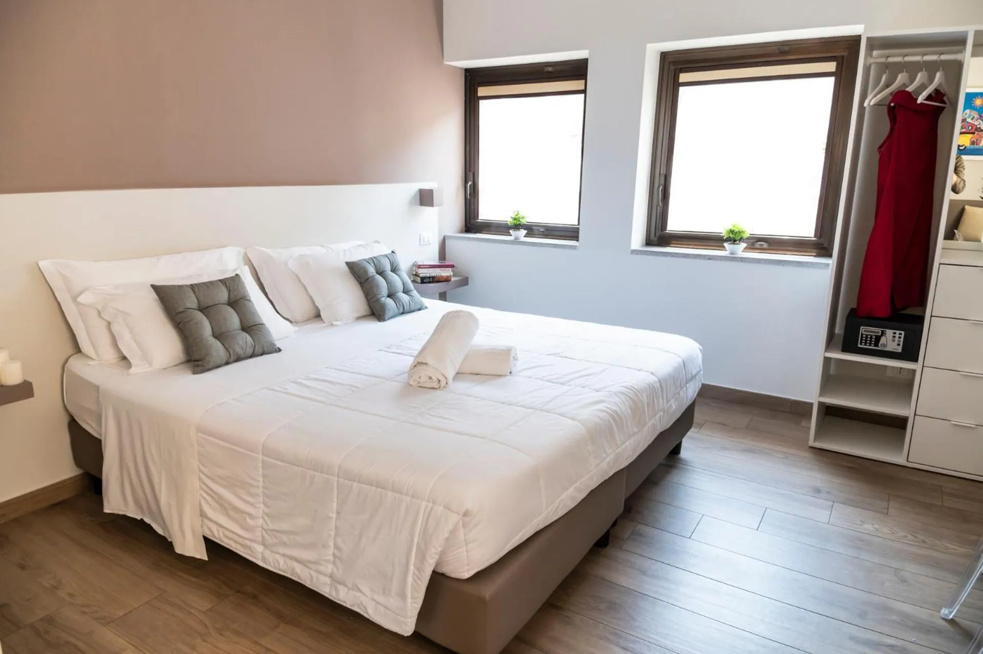 Bedroom, Bed in B&B Ruggero Settimo - Room & Suite