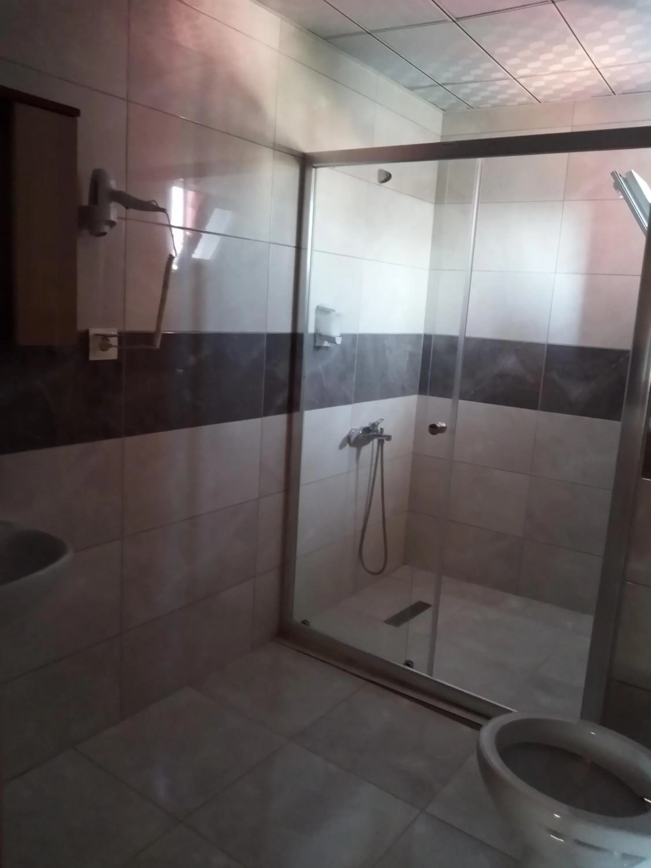 GÜVEN HOTEL