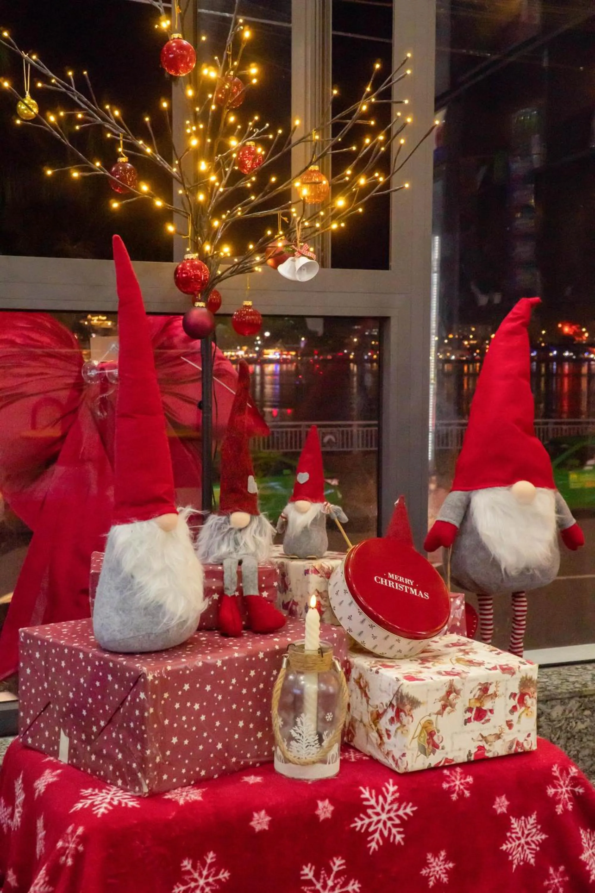 Decorative detail in Happy Day Riverside Hotel & Spa Danang