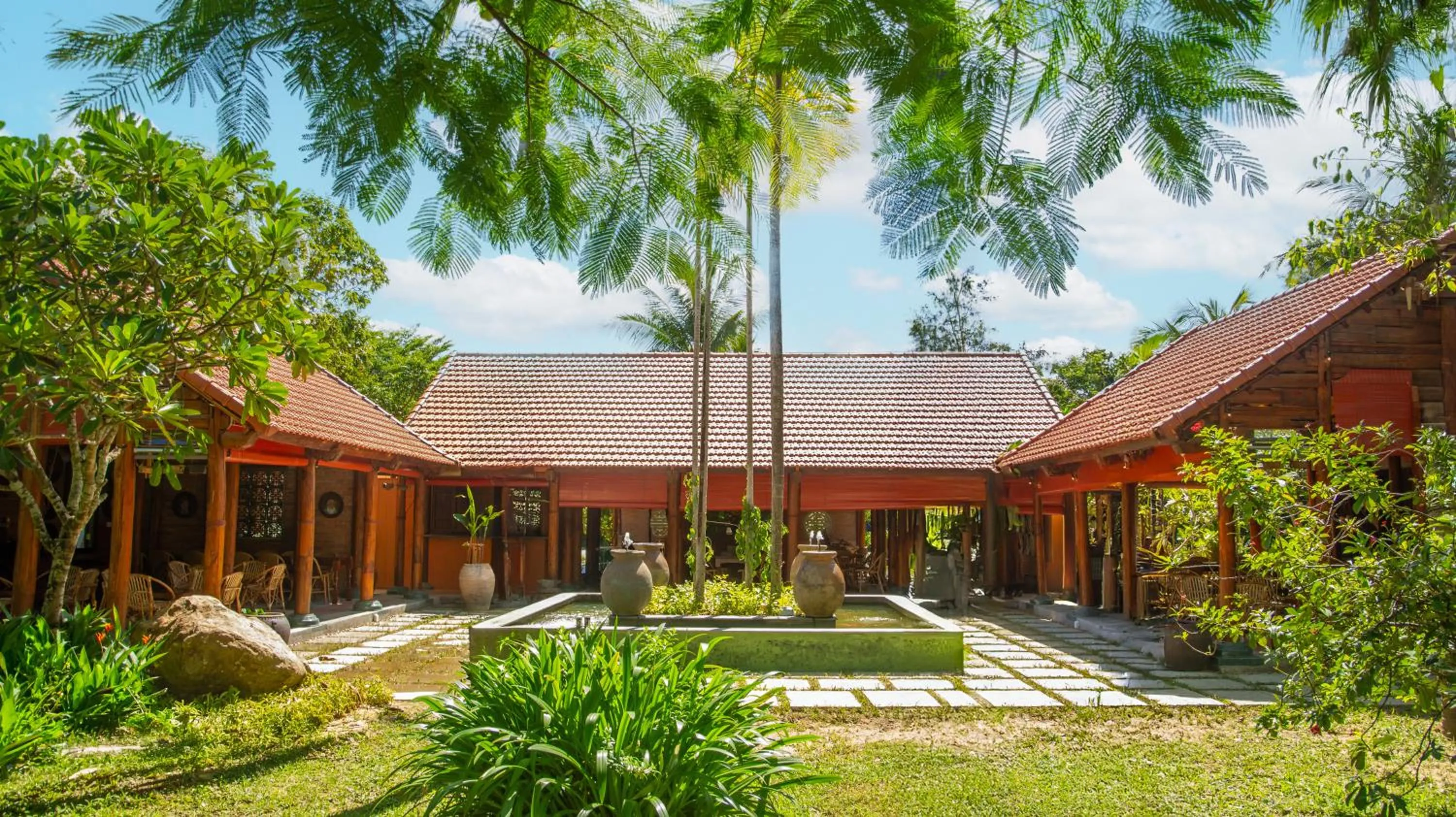 Restaurant/places to eat in Furama Villas Danang