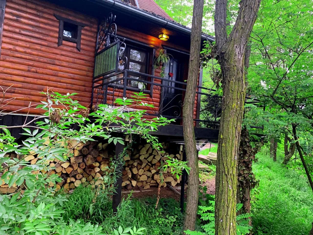 Property building in Ranč Platan - smeštaj u Nacionalnom parku Fruška gora