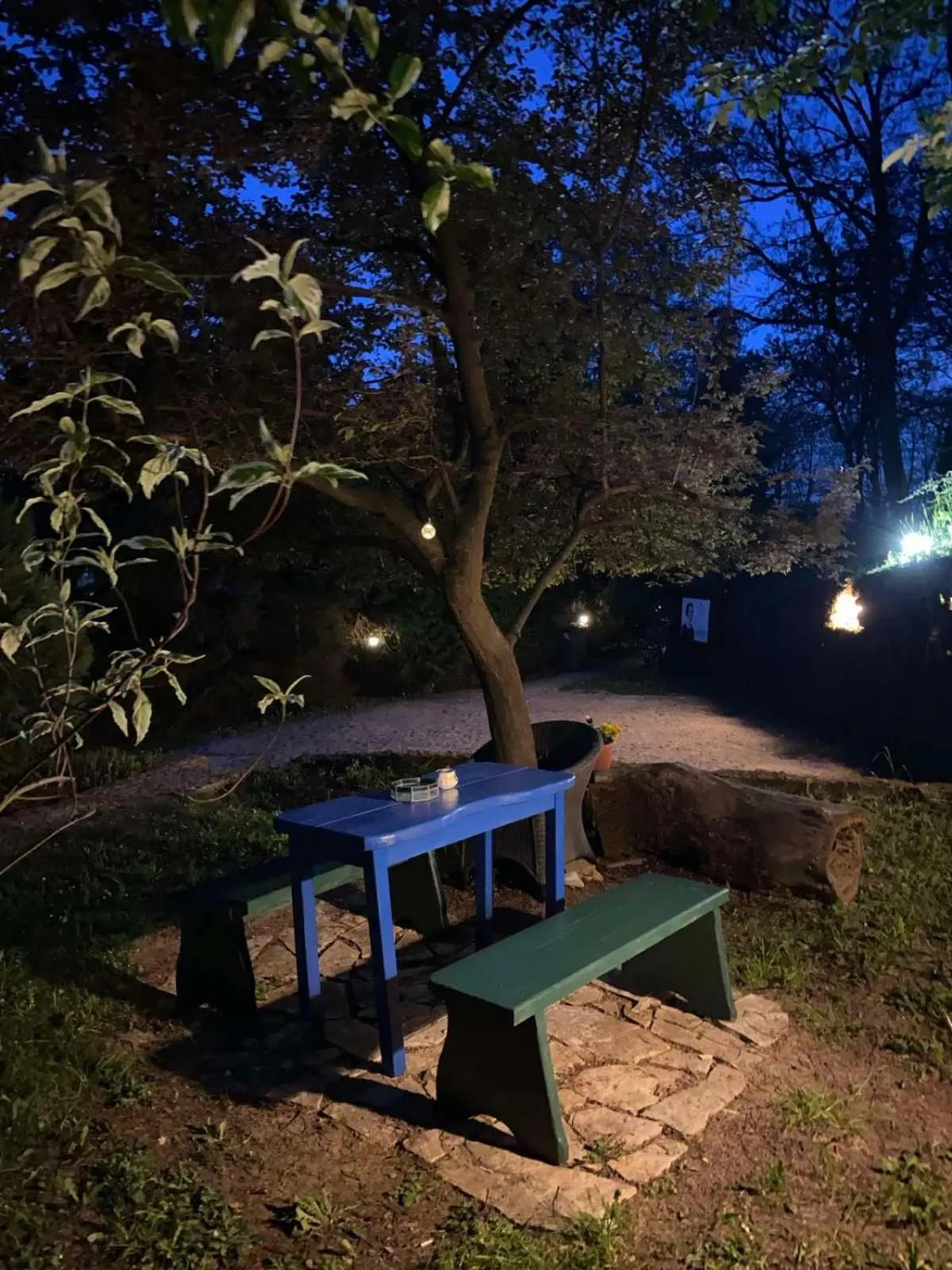 Inner courtyard view in Ranč Platan - smeštaj u Nacionalnom parku Fruška gora