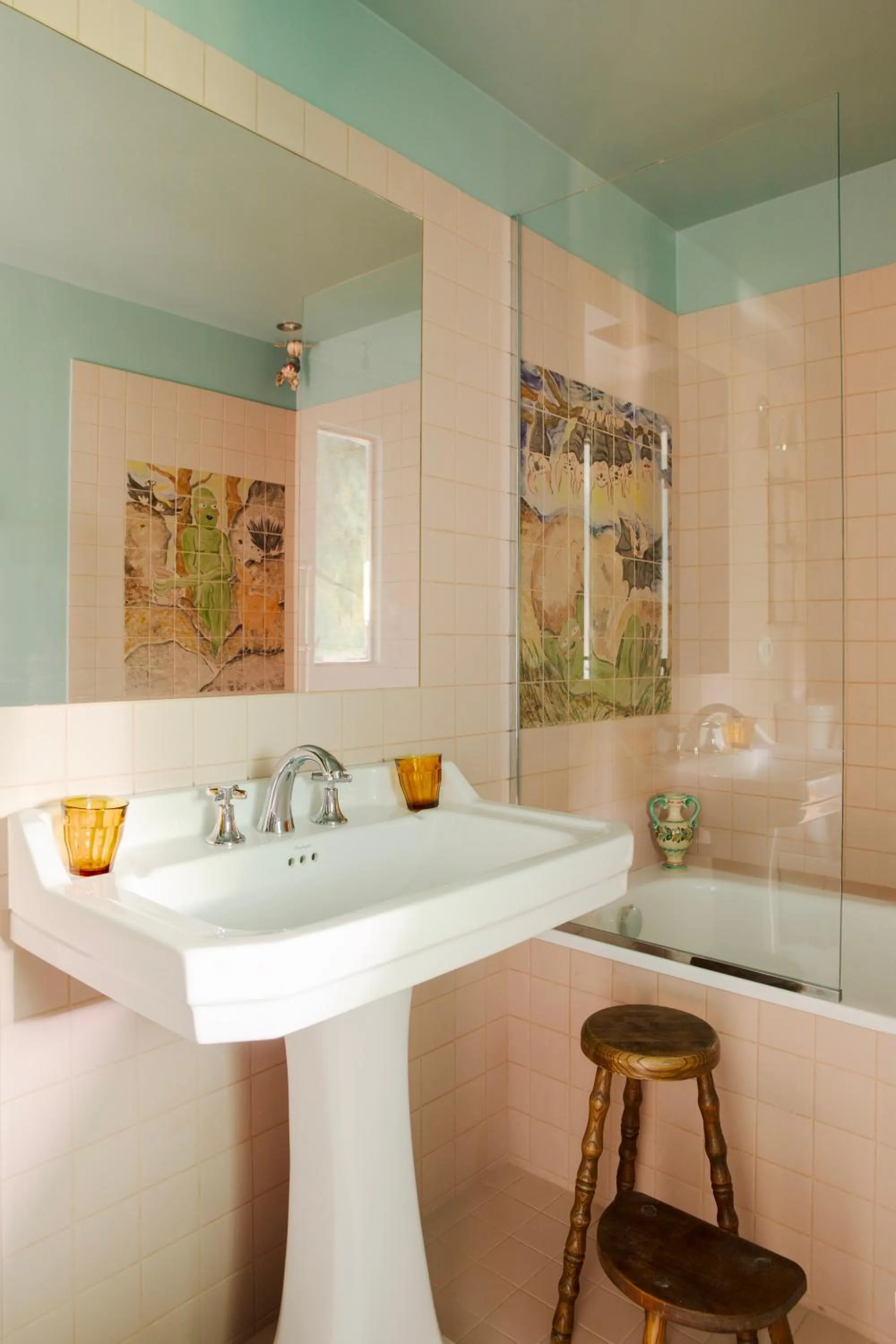 Bathroom in La Folie Barbizon
