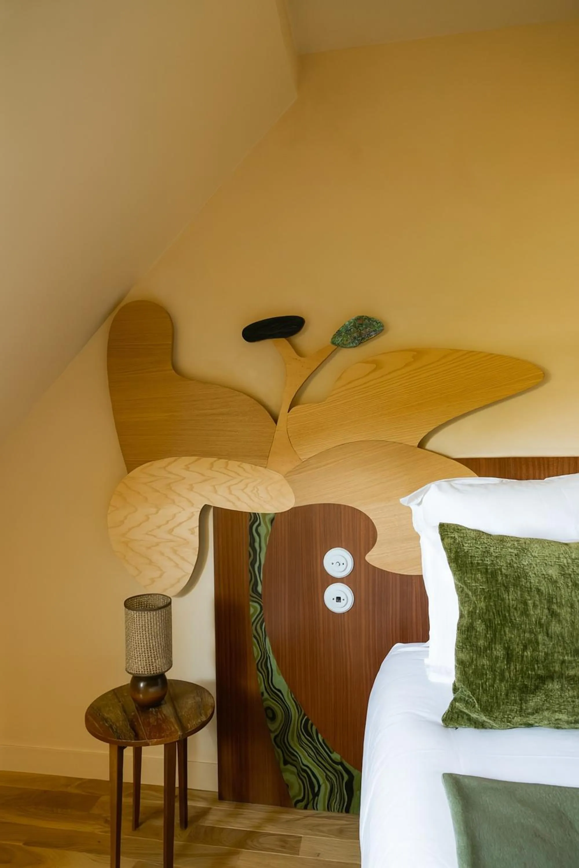 Decorative detail in La Folie Barbizon