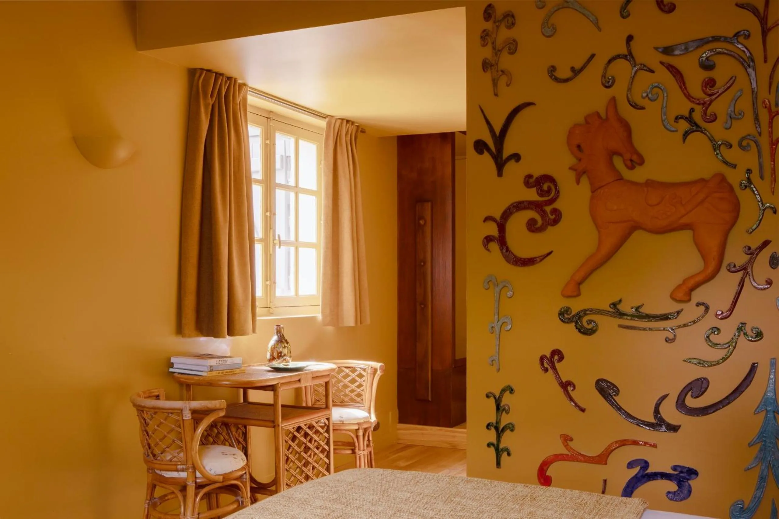 Bedroom in La Folie Barbizon