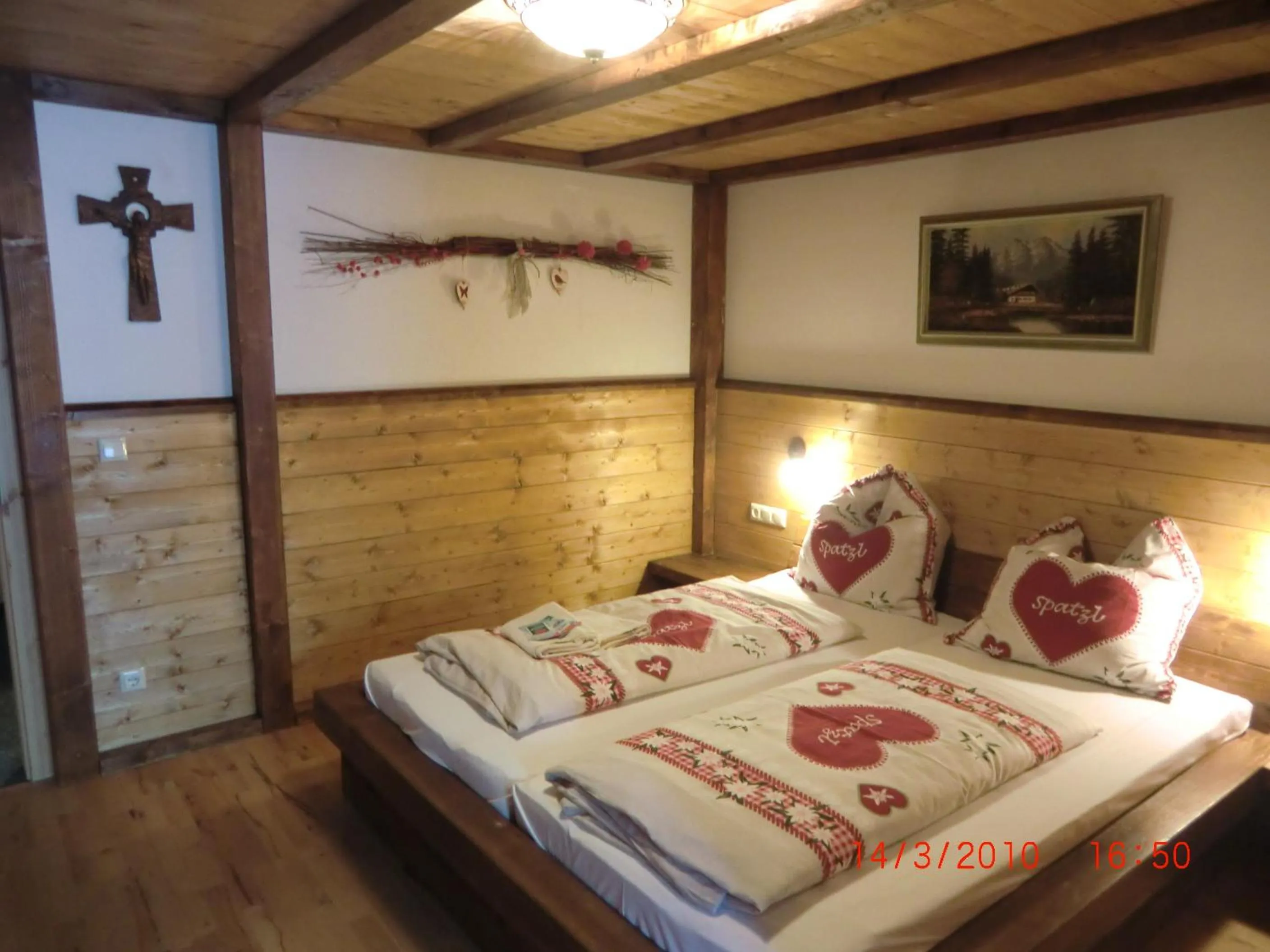 Bed in Hotel Anneliese