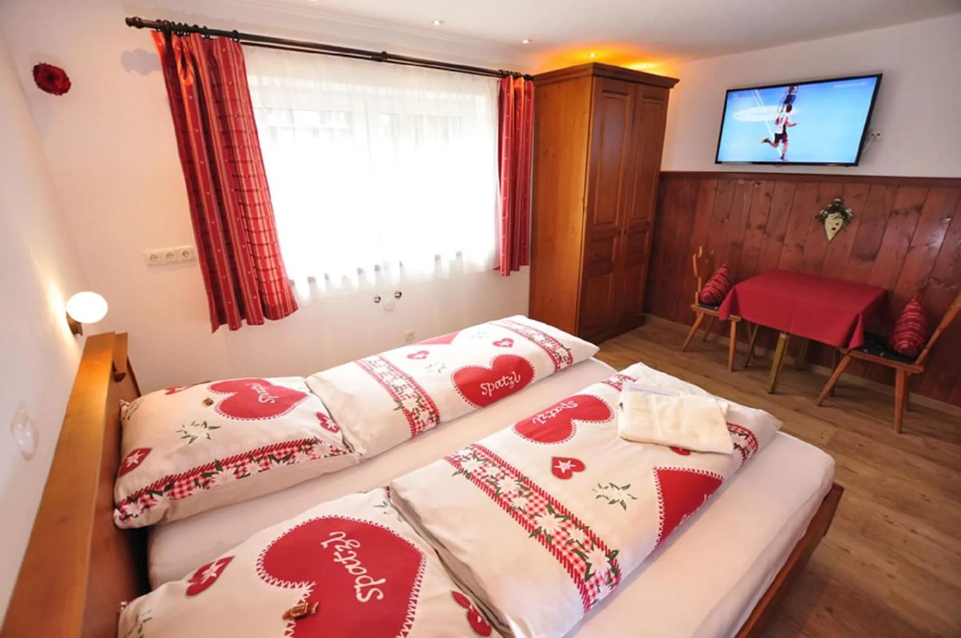 Bedroom, Bed in Hotel Anneliese