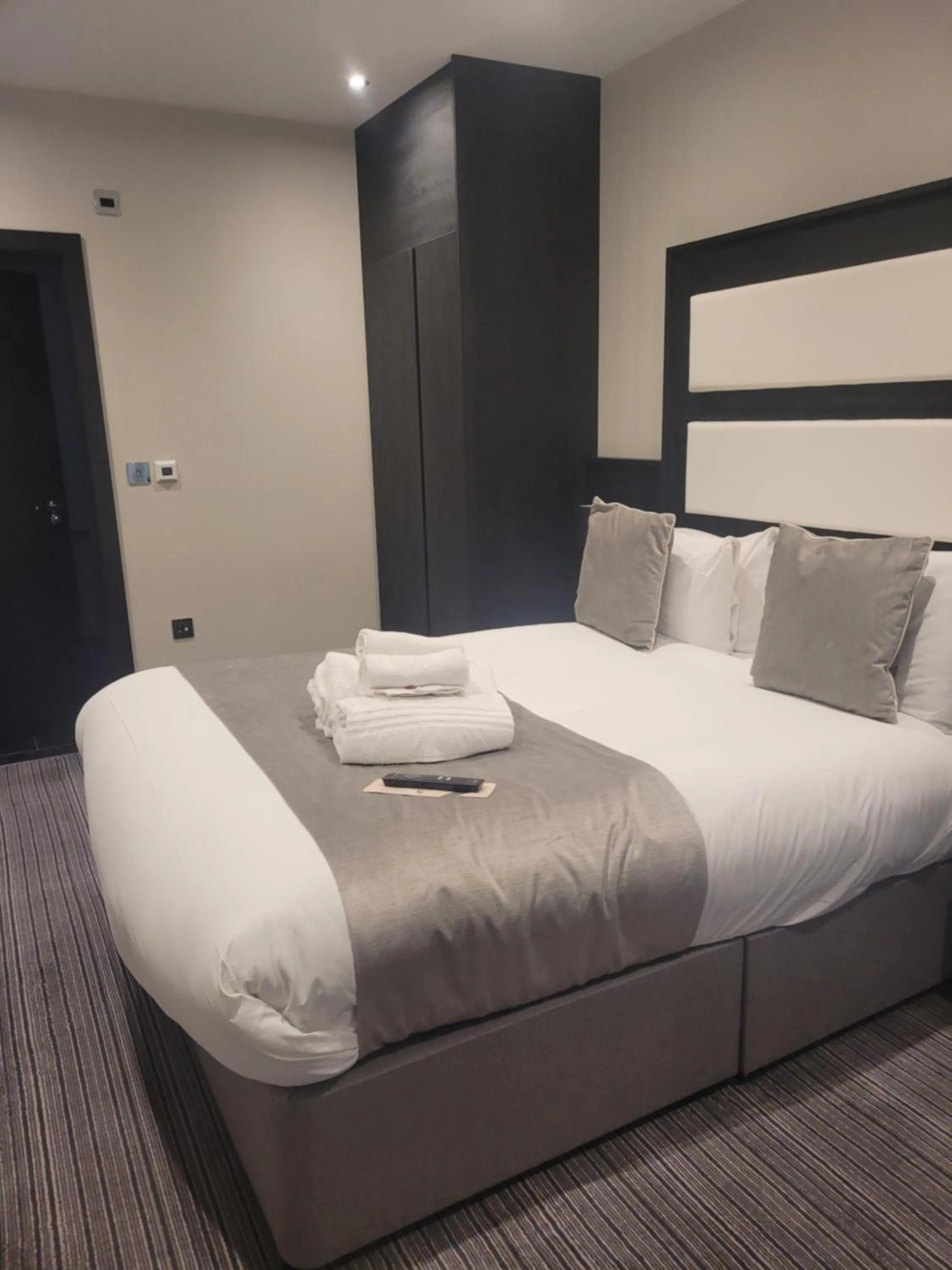 Bedroom, Bed in Hatton Garden Hotel
