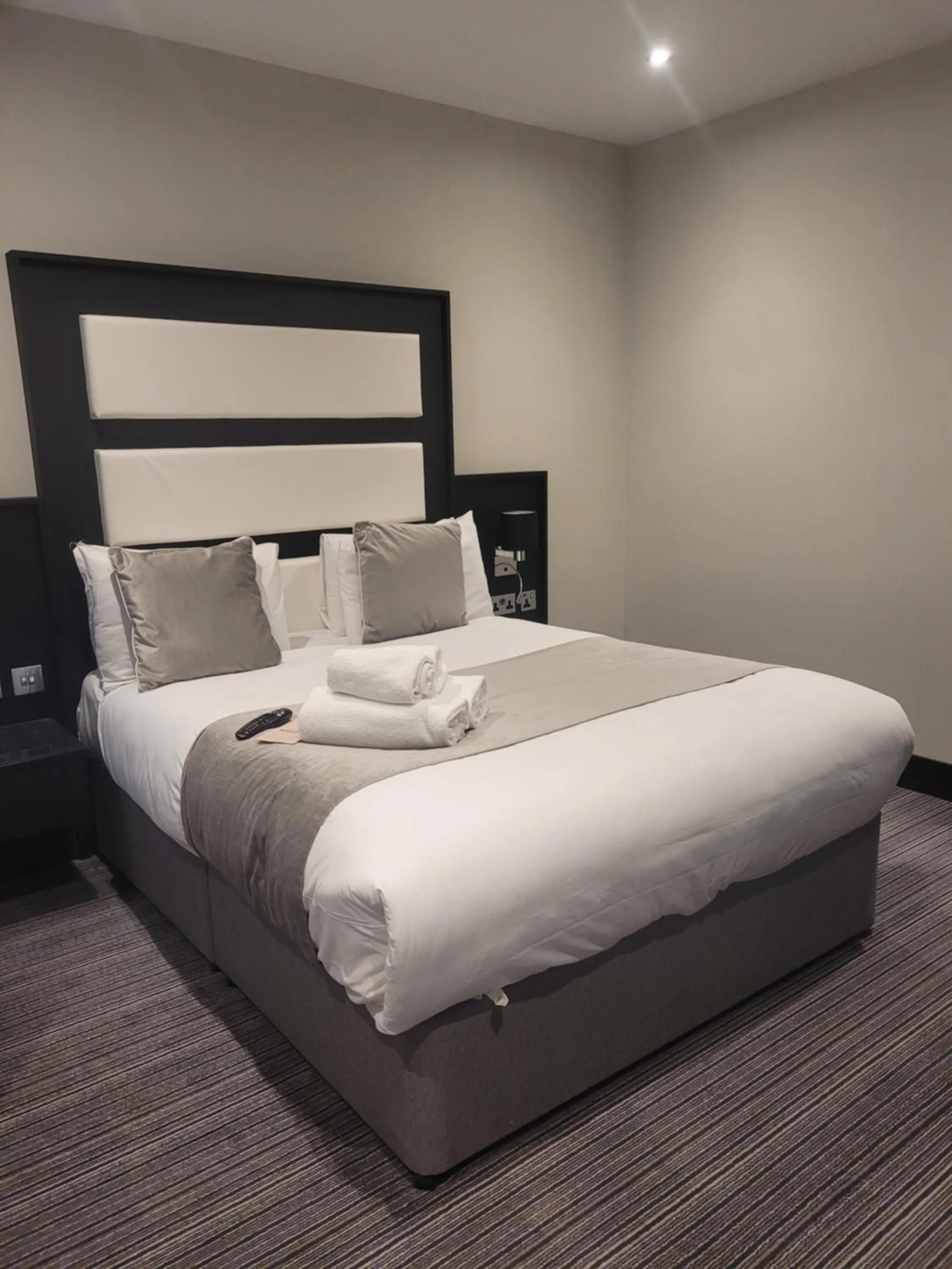 Bedroom, Bed in Hatton Garden Hotel