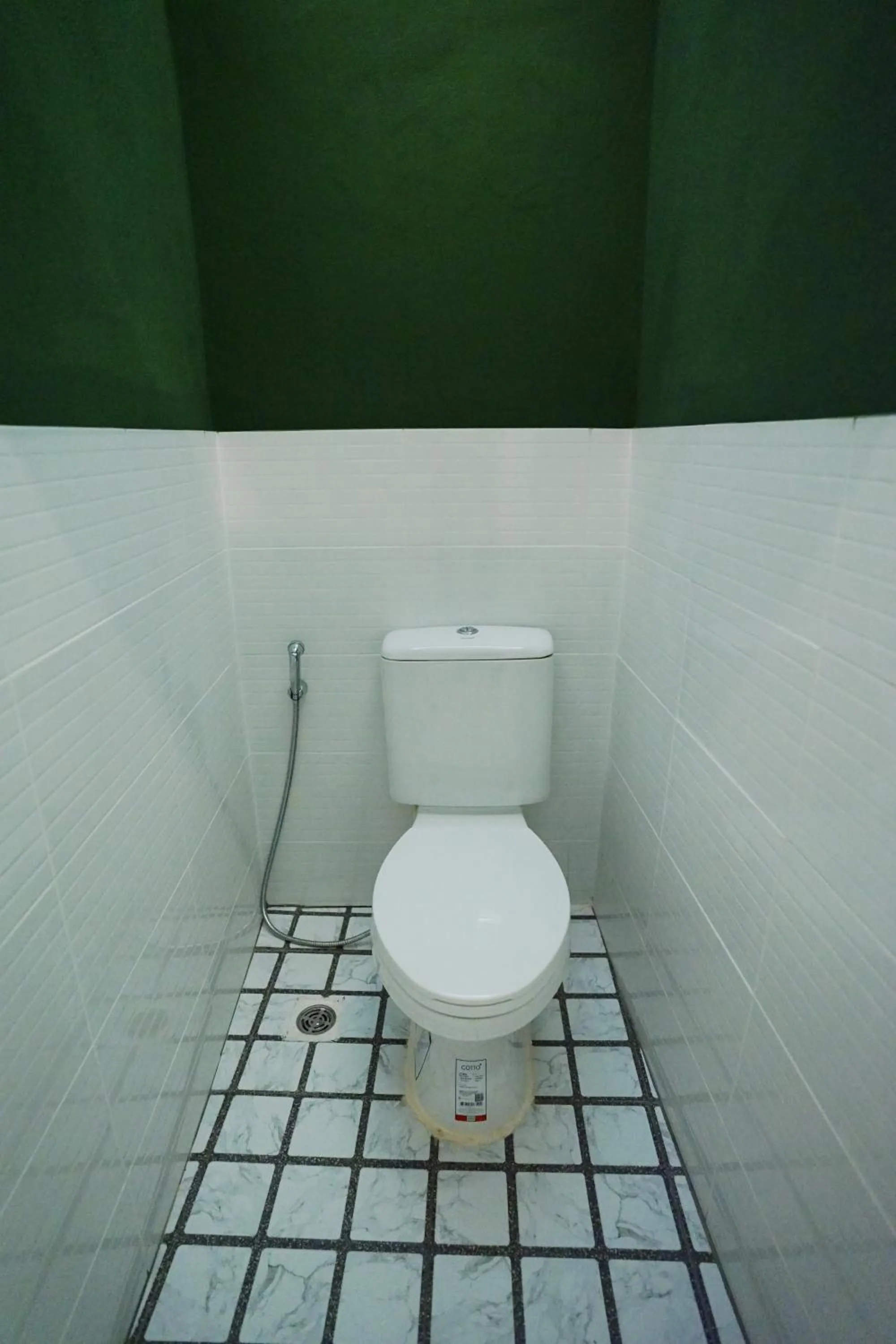 Bathroom in Barn Laos Hostel