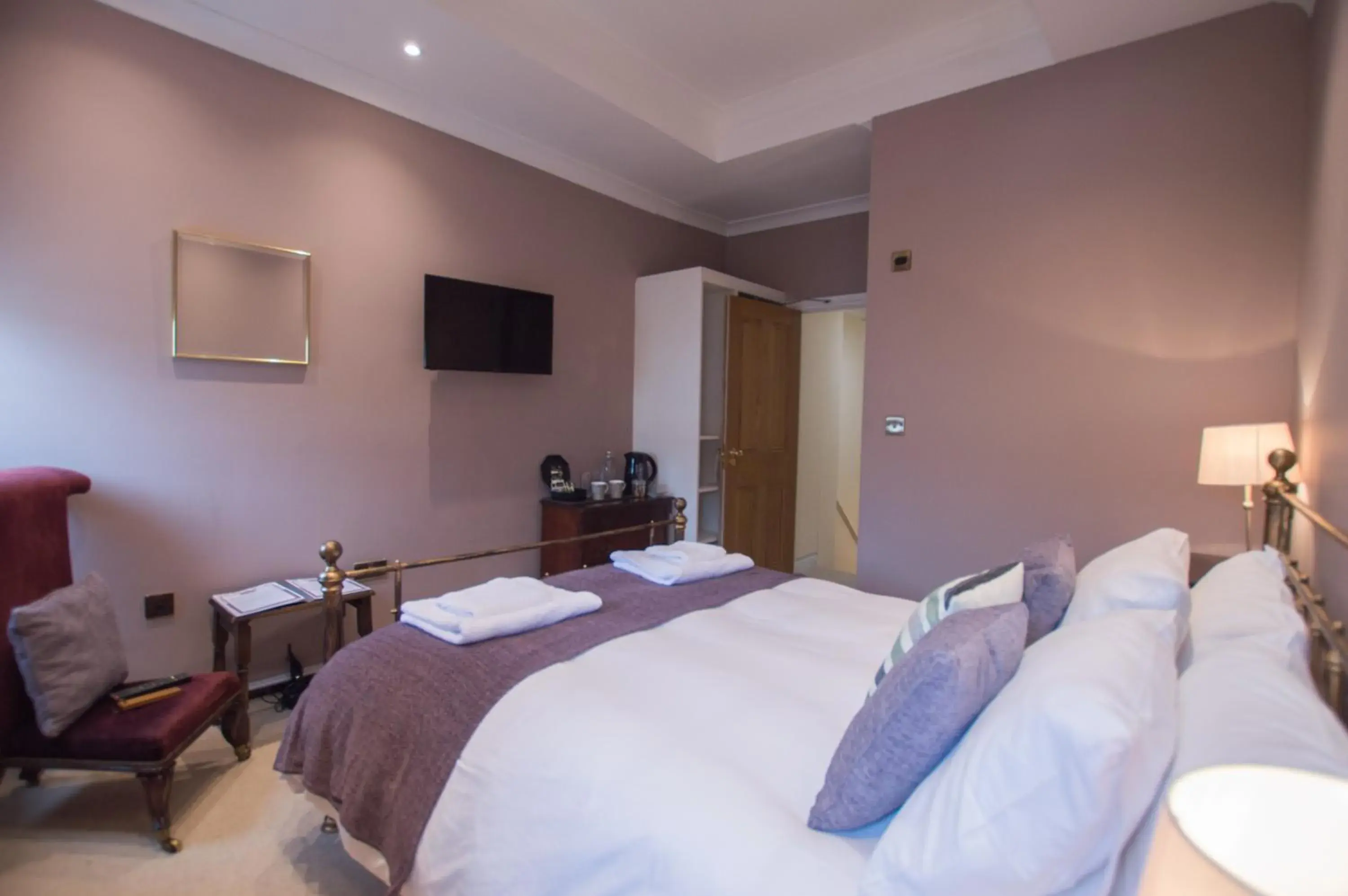 King Room in The Portland Guesthouse King Room in The Portland Guesthouse