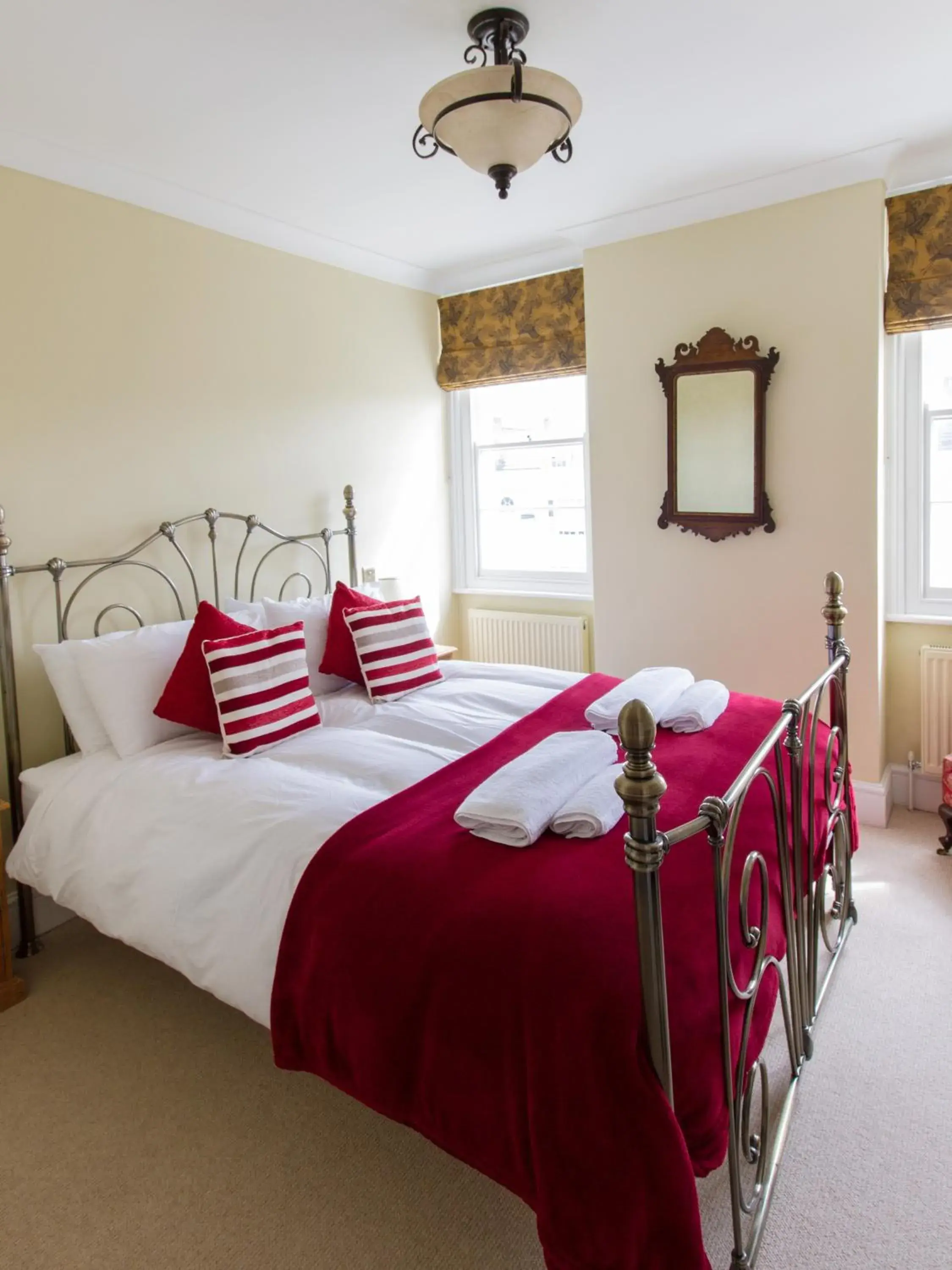 King Room in The Portland Guesthouse King Room in The Portland Guesthouse