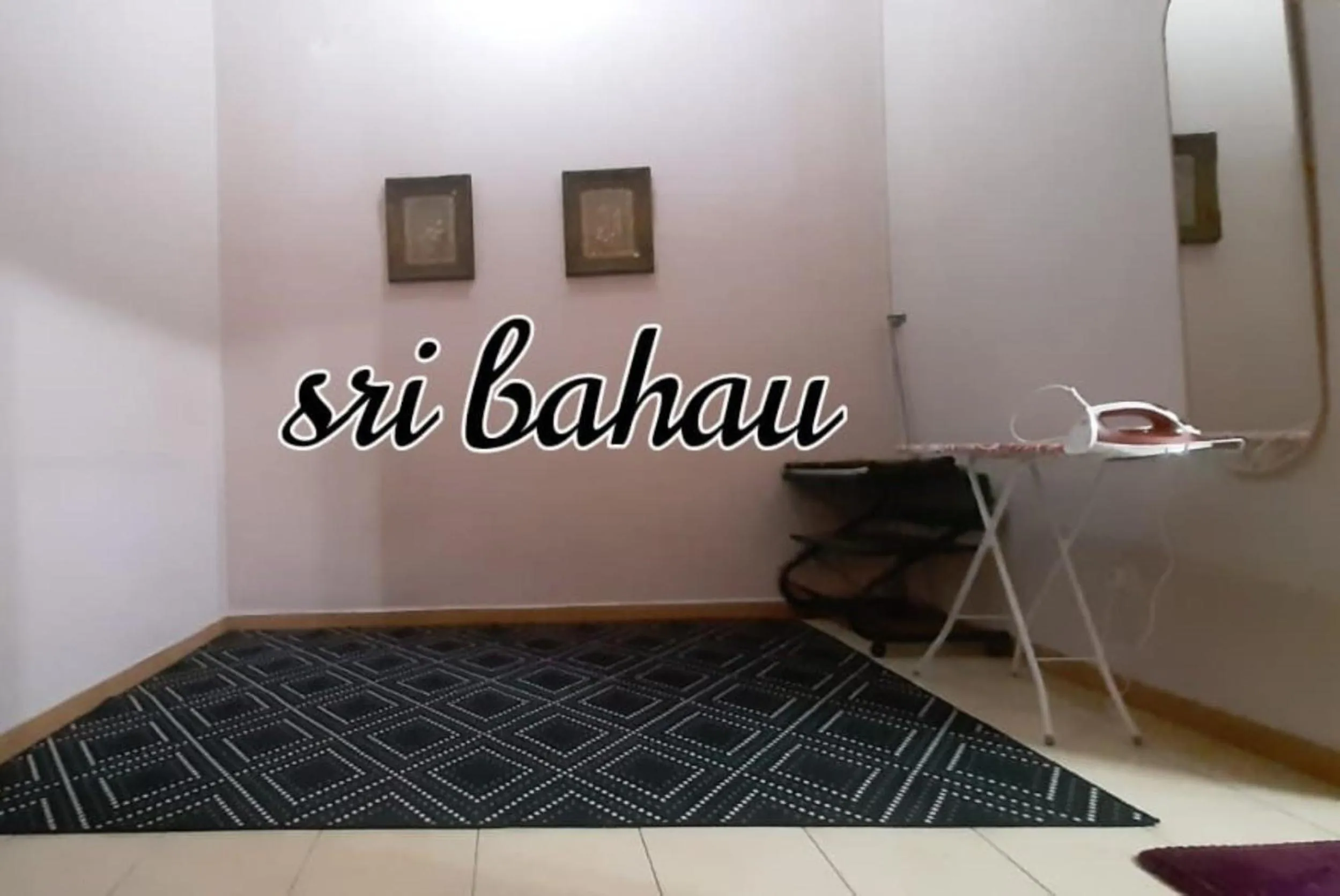 Photo of the whole room in Hotel Sri Bahau