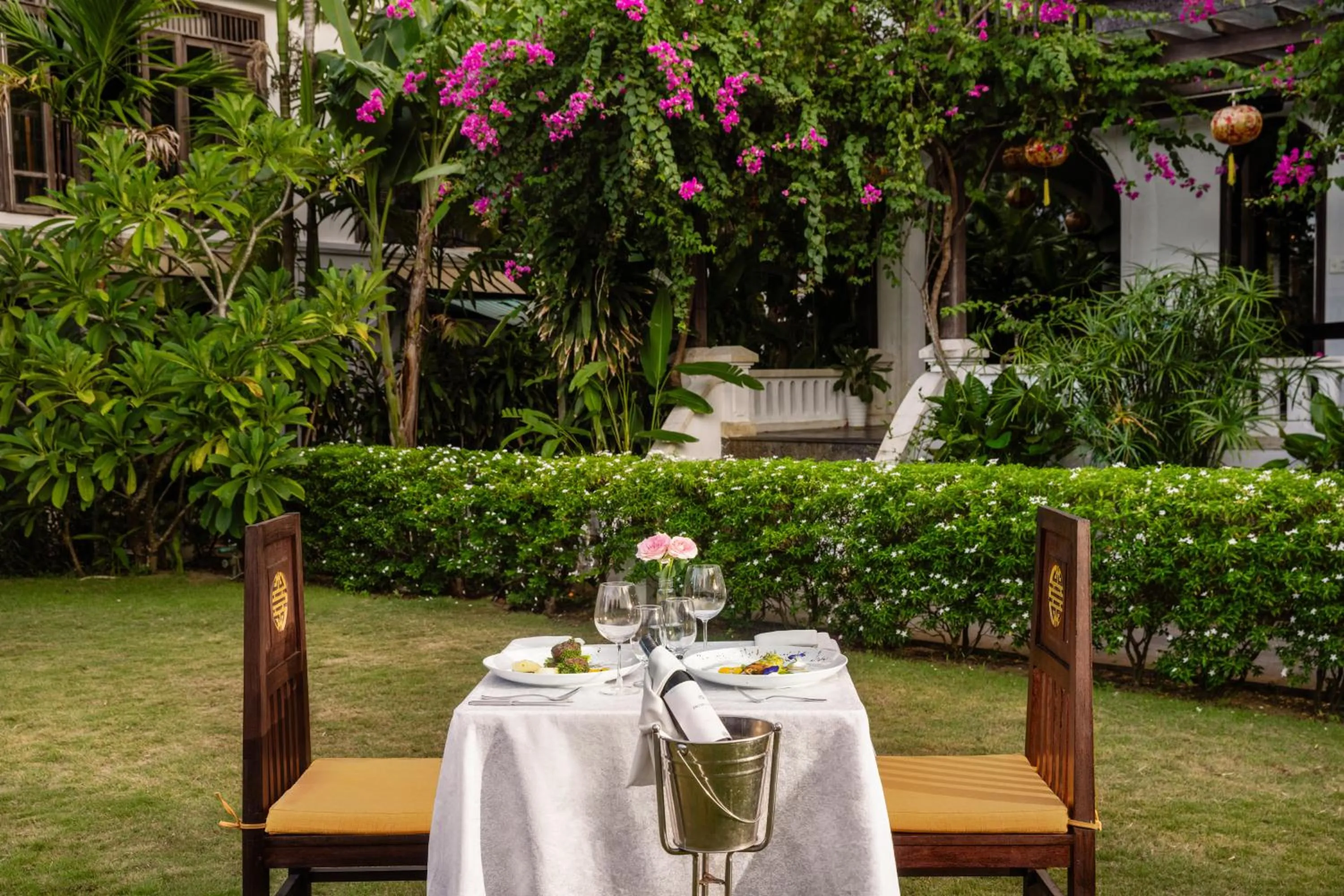 Dinner in Legacy Hoi An Resort