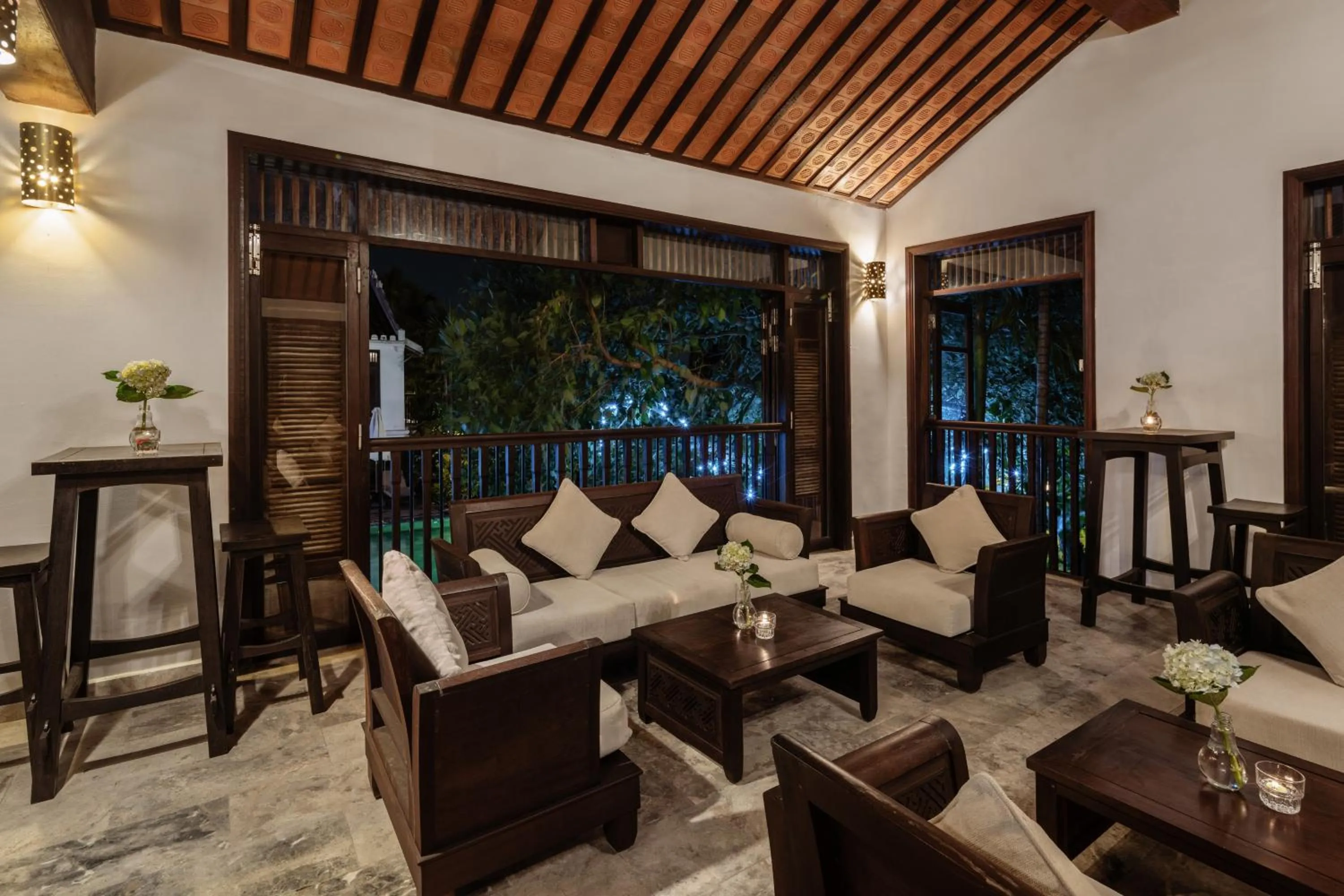 Lounge or bar in Legacy Hoi An Resort