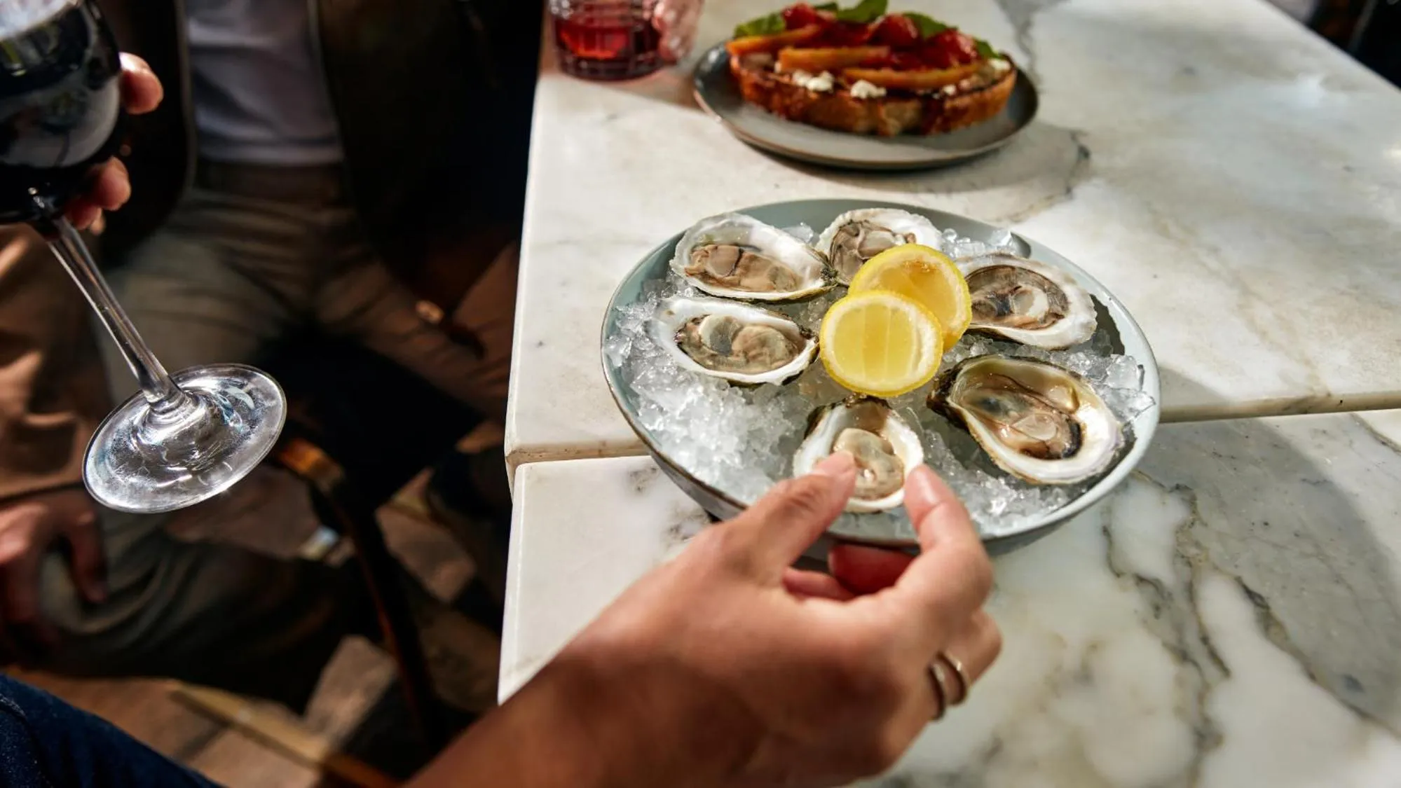 Food and drinks in Virgin Hotels Nashville