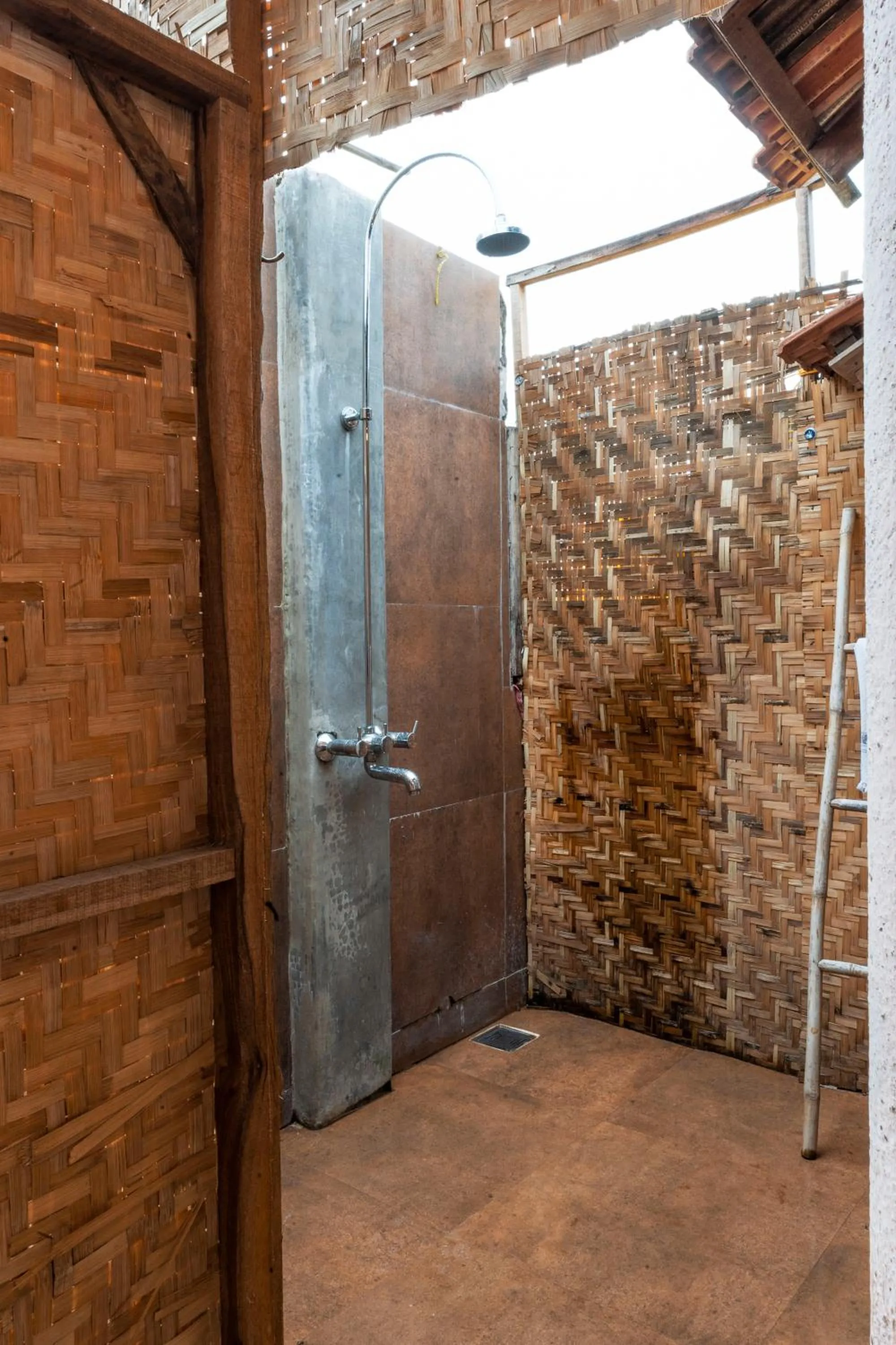 Shower in The Hammock Goa